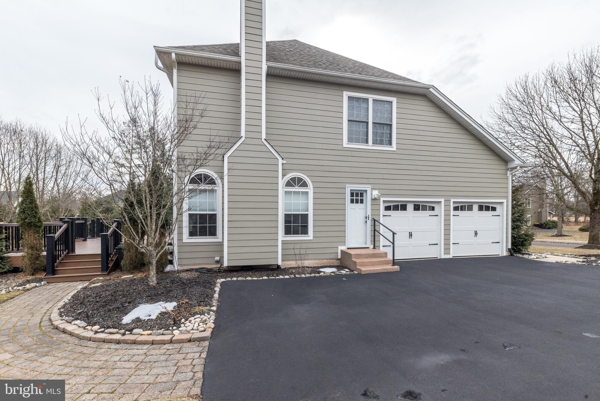 THE RIDINGS OF BUCK - Residential