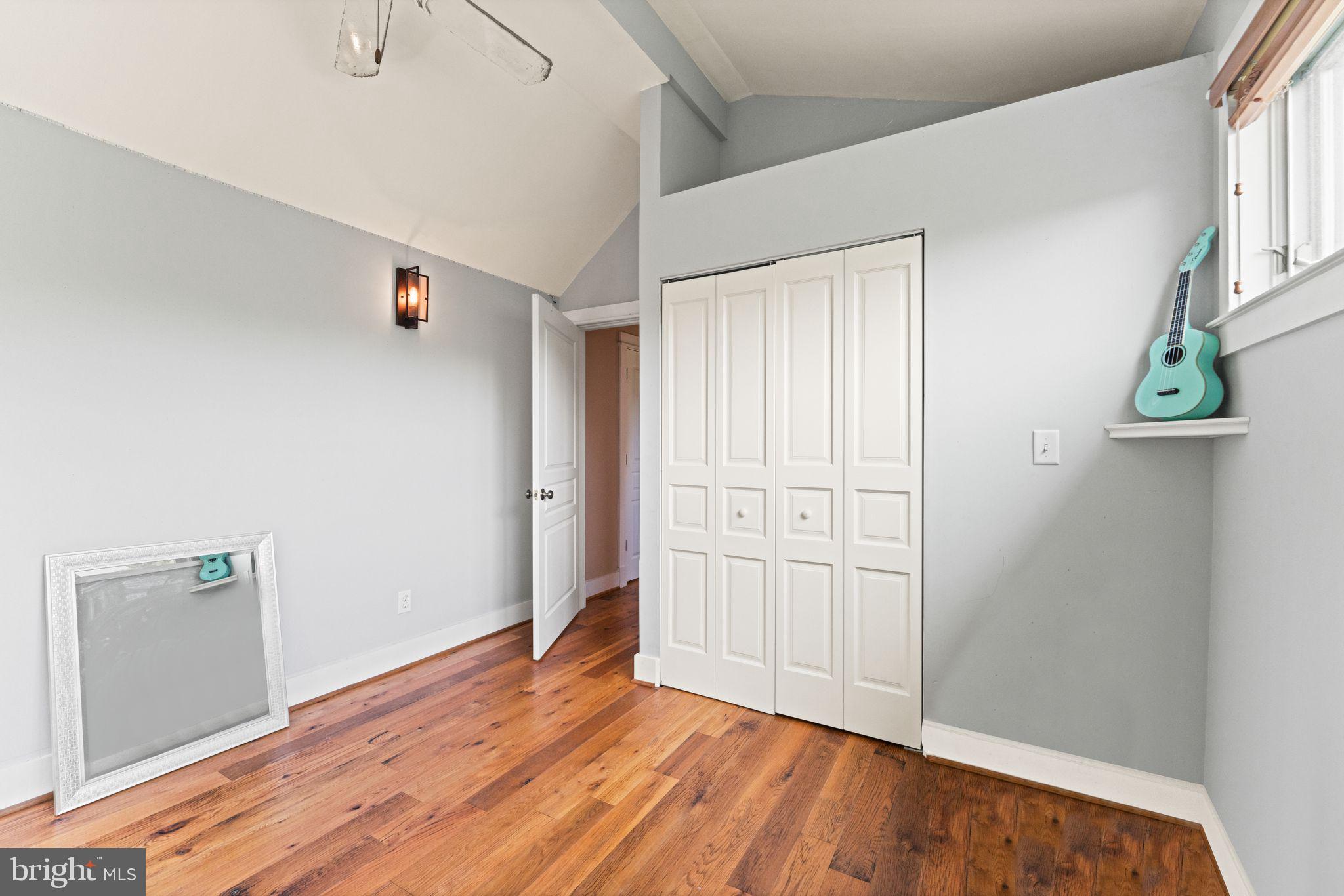 ECOVILLAGE - Residential Lease