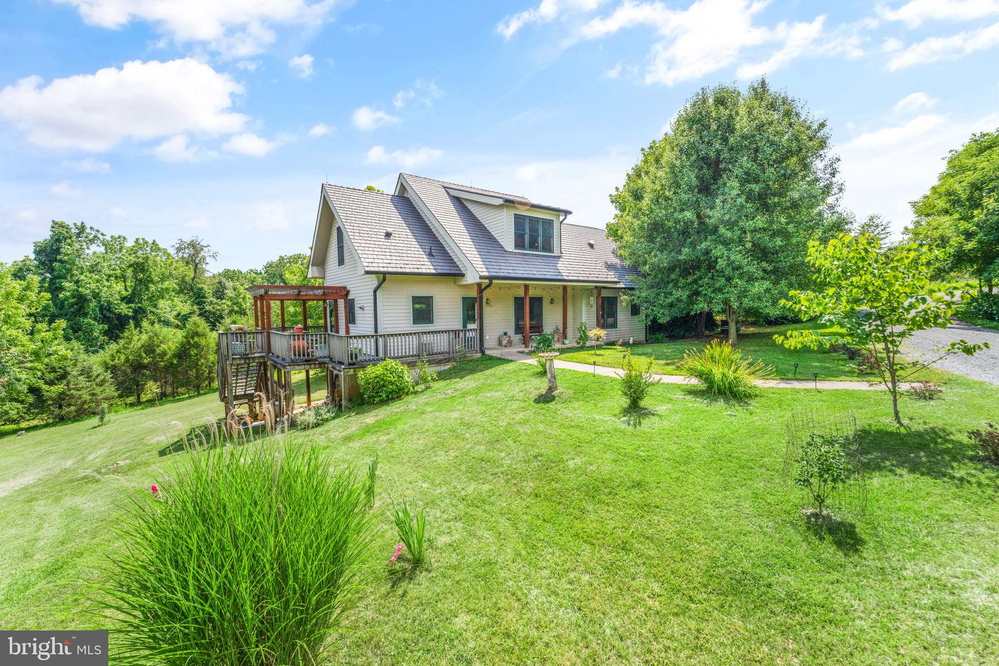 ECOVILLAGE - Residential Lease