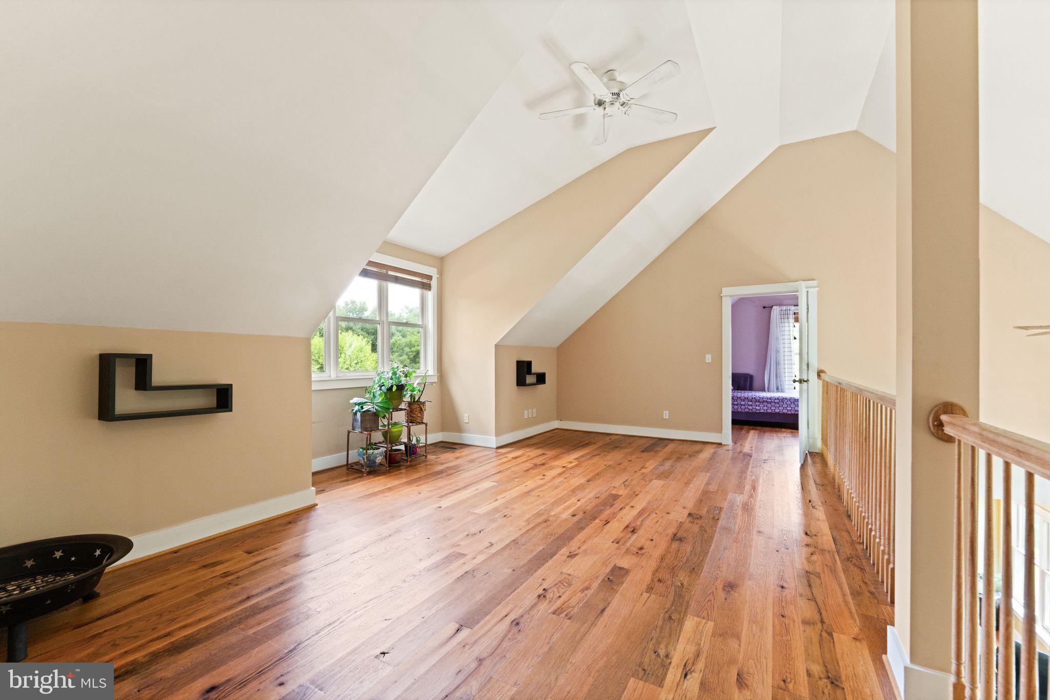 ECOVILLAGE - Residential Lease