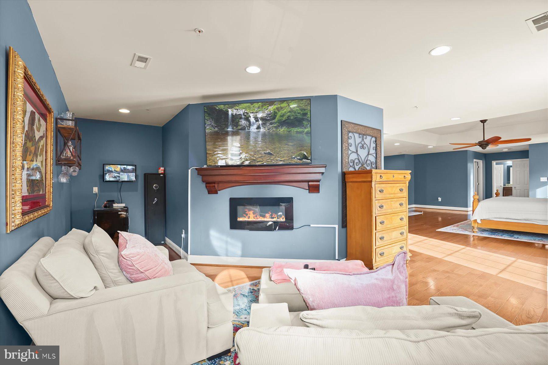 TANTALLON - Residential