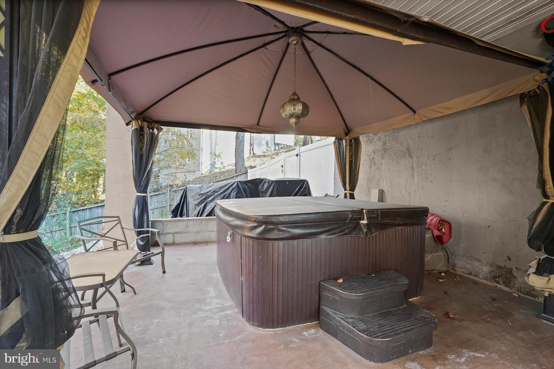 TANTALLON - Residential