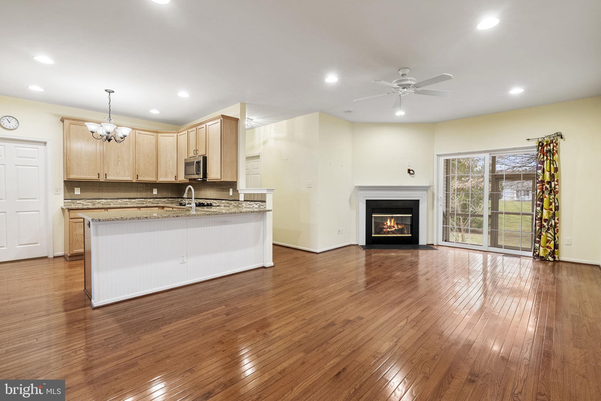 COURTYARDS - Residential