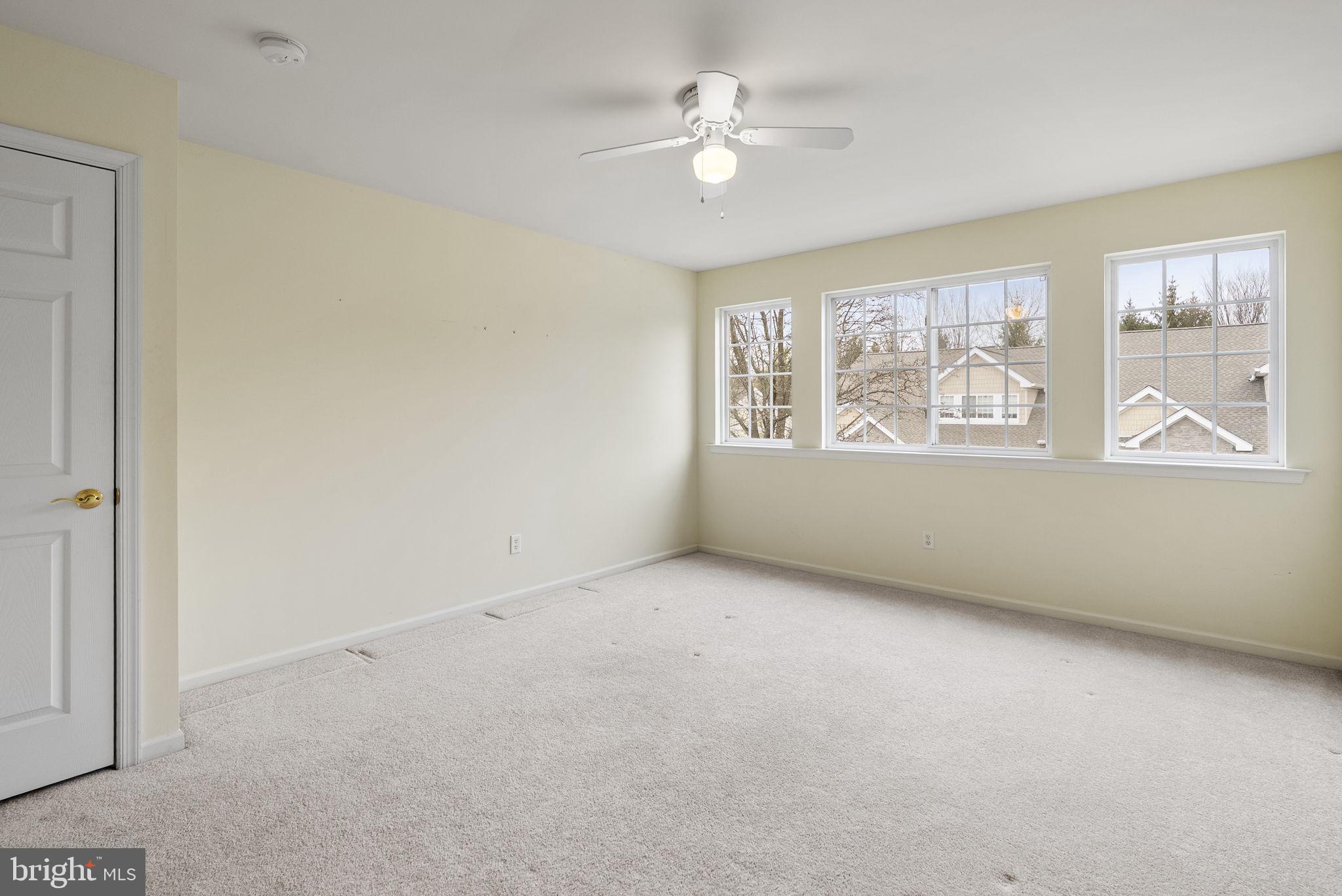 COURTYARDS - Residential