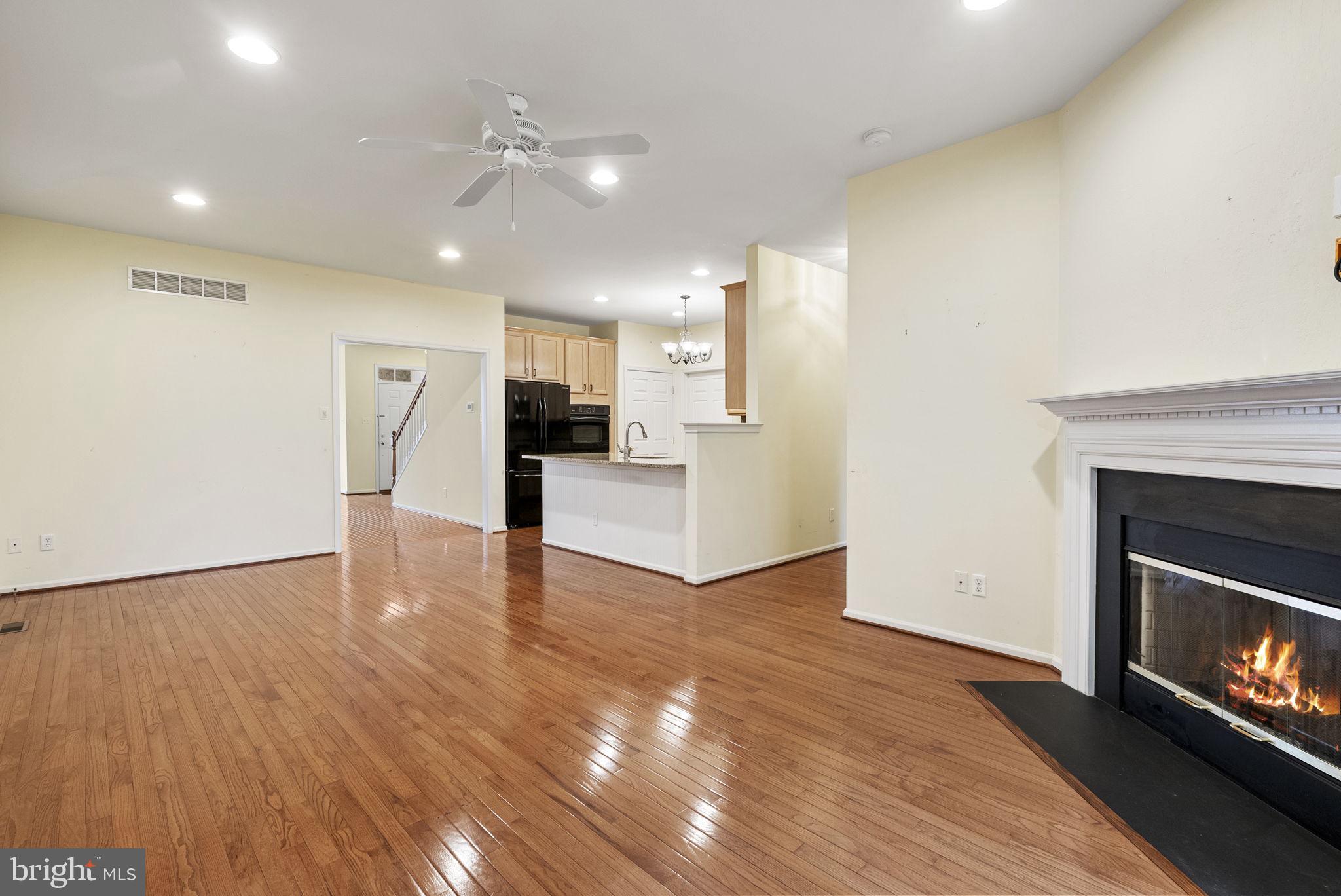 COURTYARDS - Residential