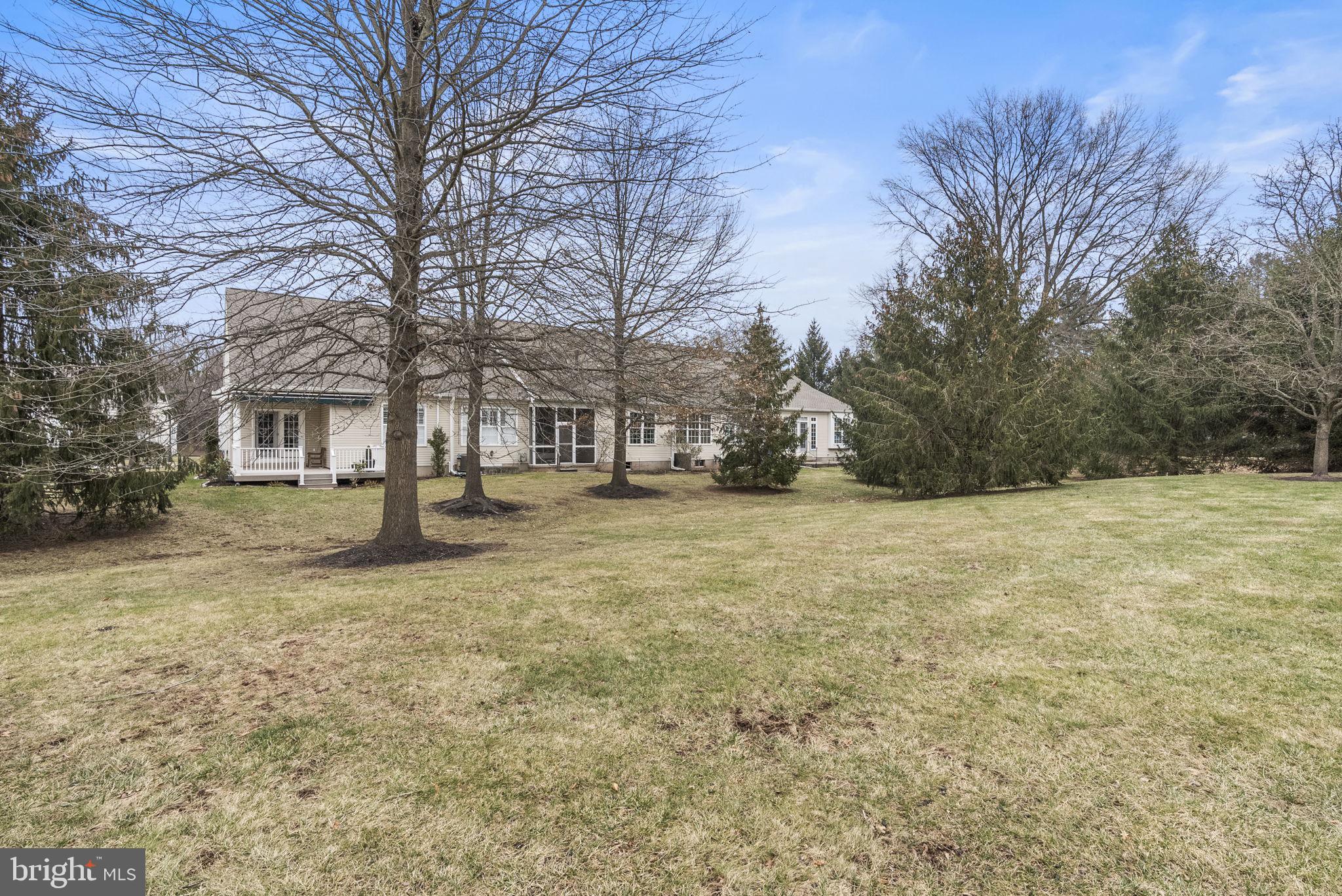 COURTYARDS - Residential