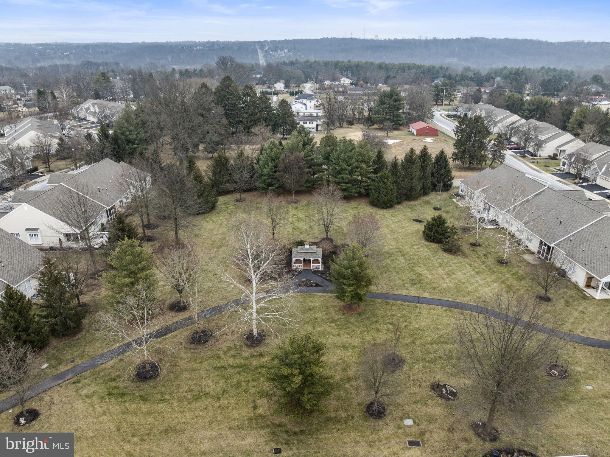 COURTYARDS - Residential