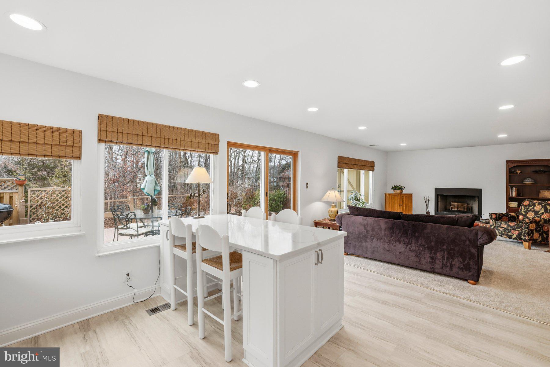 SOUTHERN GROVE - Residential