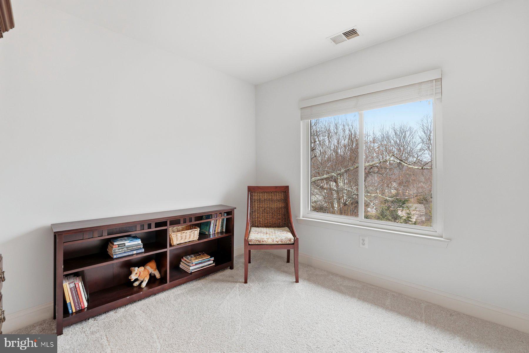 SOUTHERN GROVE - Residential