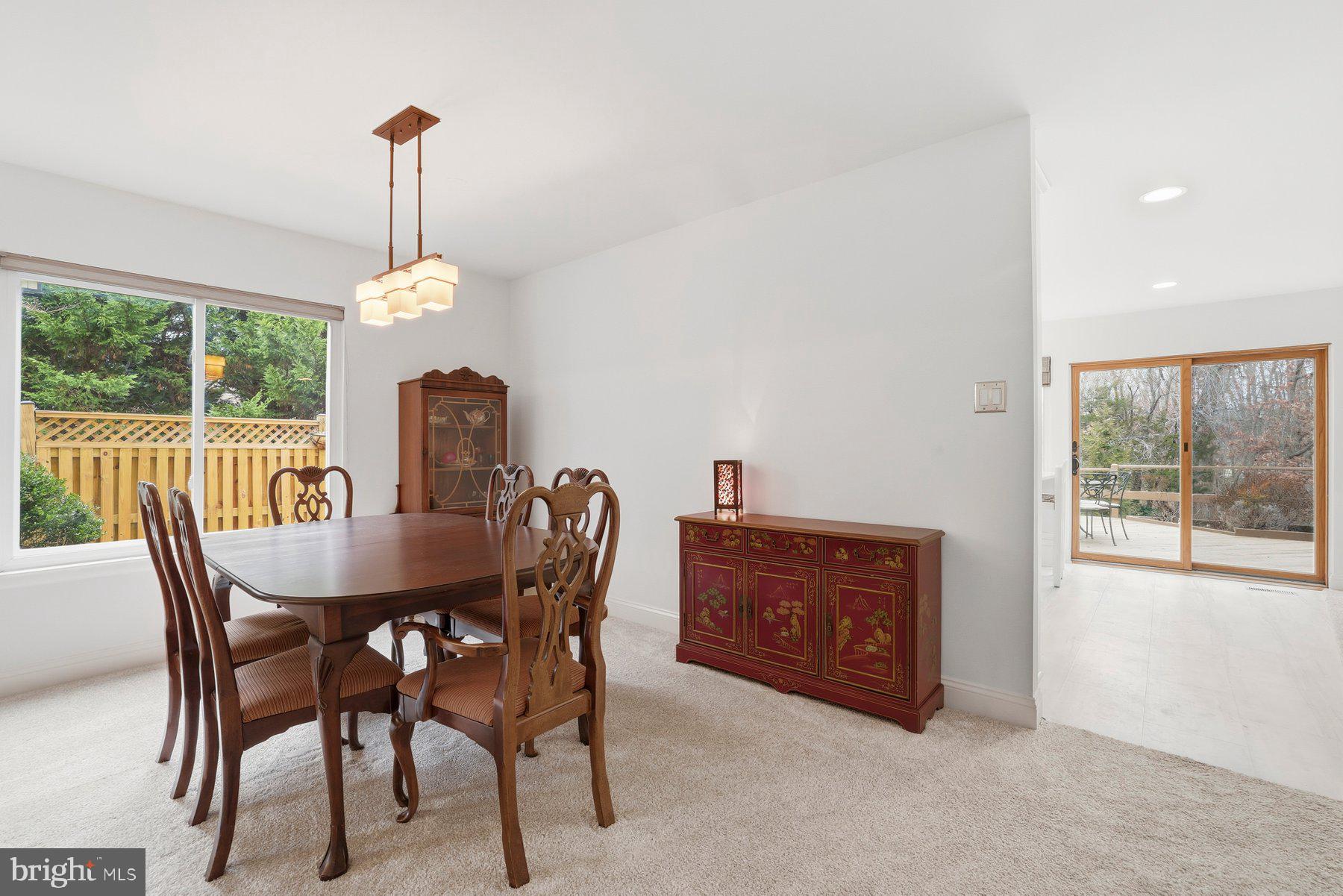 SOUTHERN GROVE - Residential