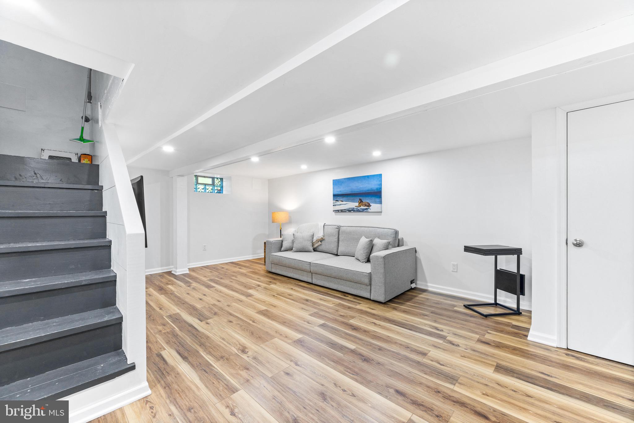 TOWSON ESTATES - Residential