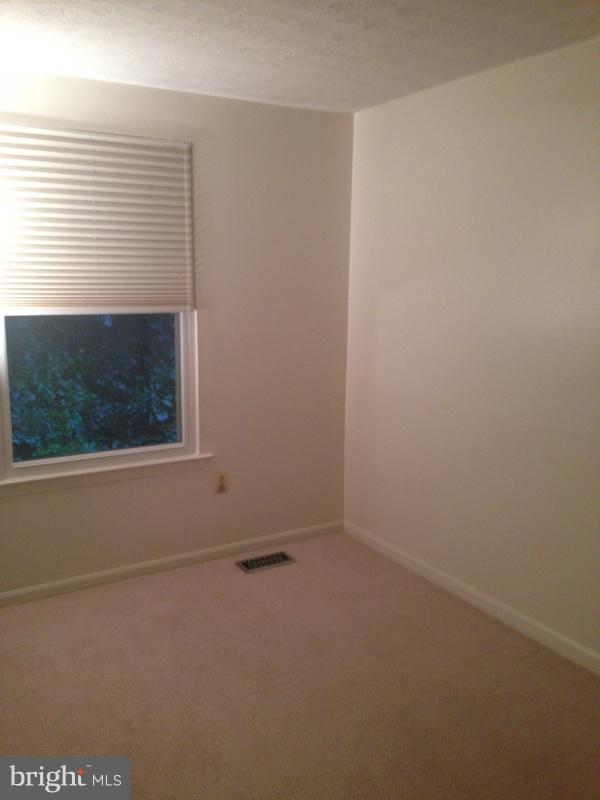 VILLAGE OF HICKORY RIDGE - Residential Lease