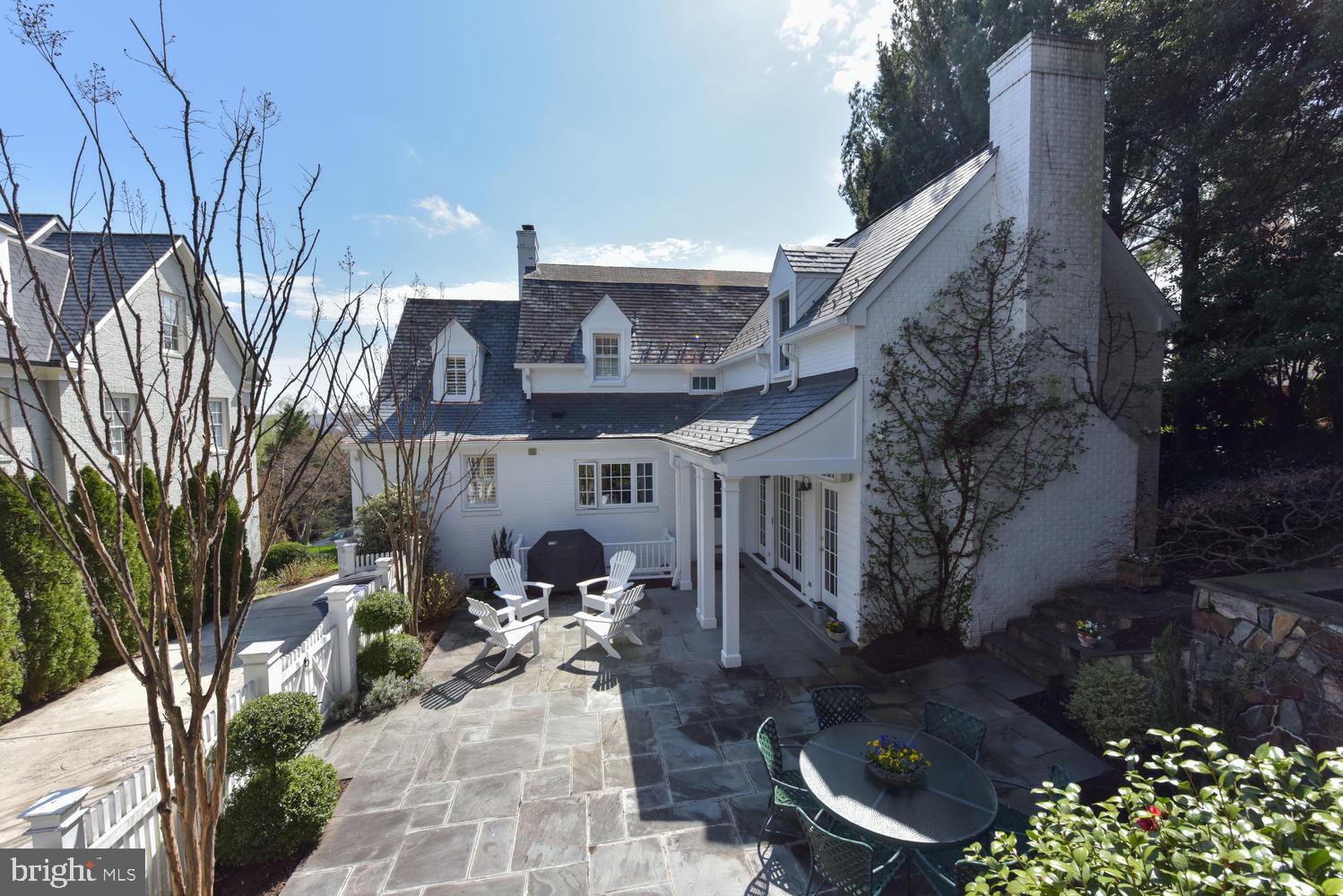 BELLE HAVEN - Residential