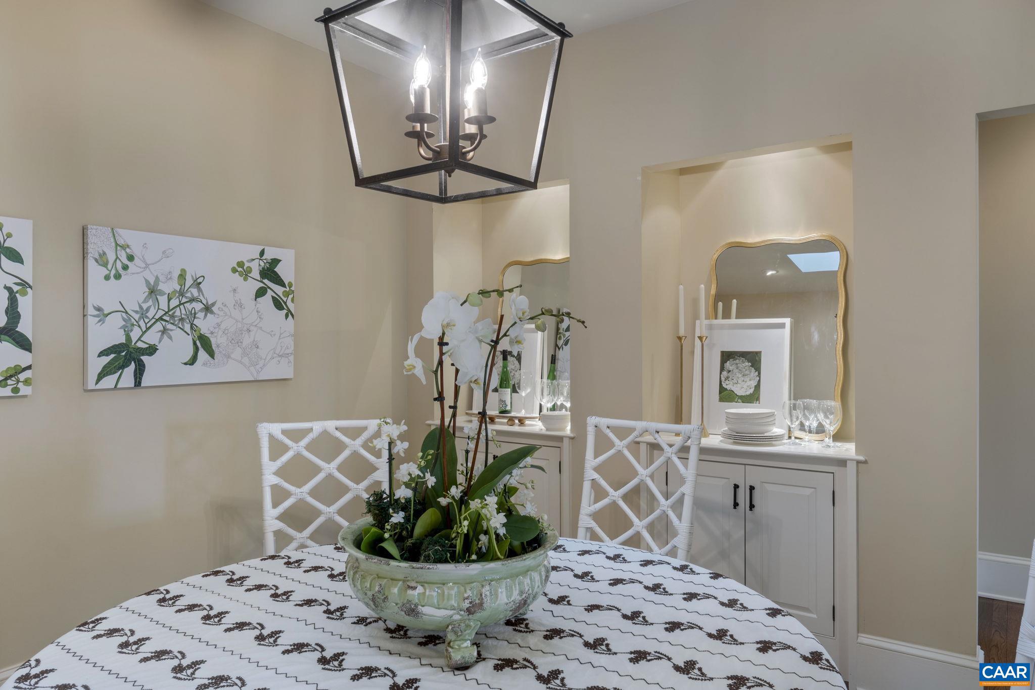 BLUE SPRINGS FARM - Residential