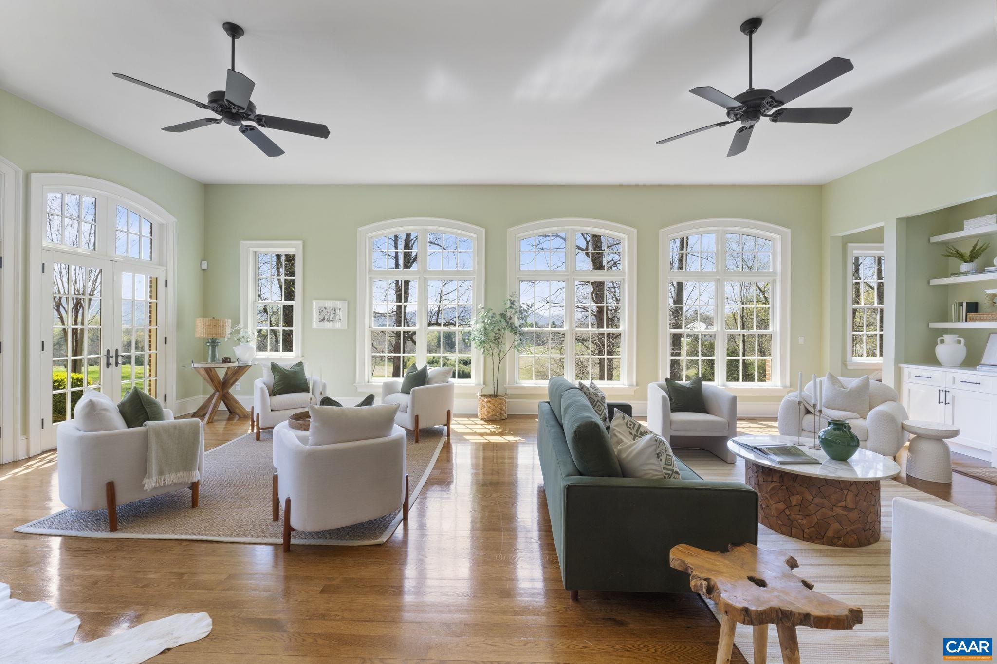 BLUE SPRINGS FARM - Residential