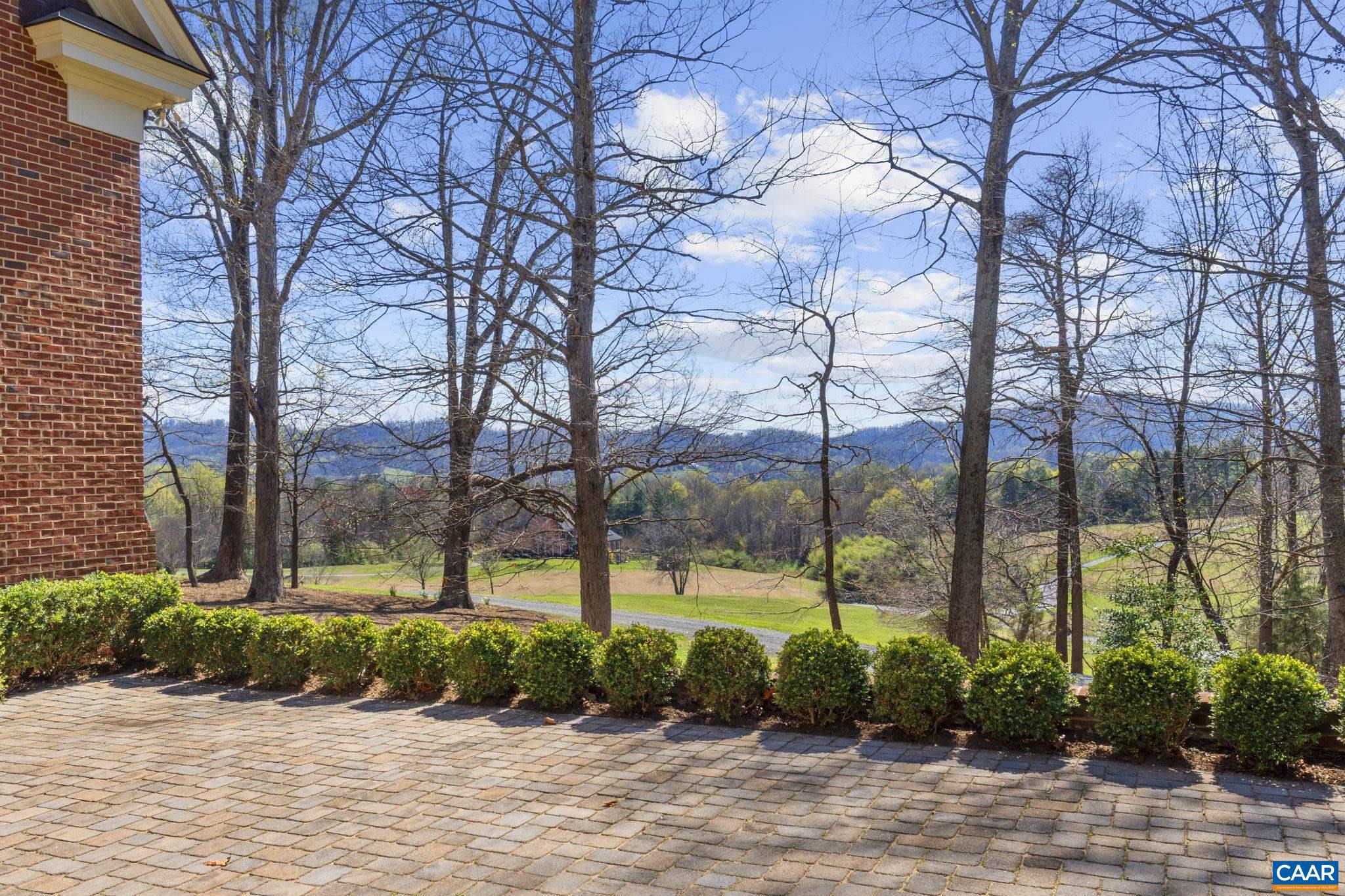 BLUE SPRINGS FARM - Residential