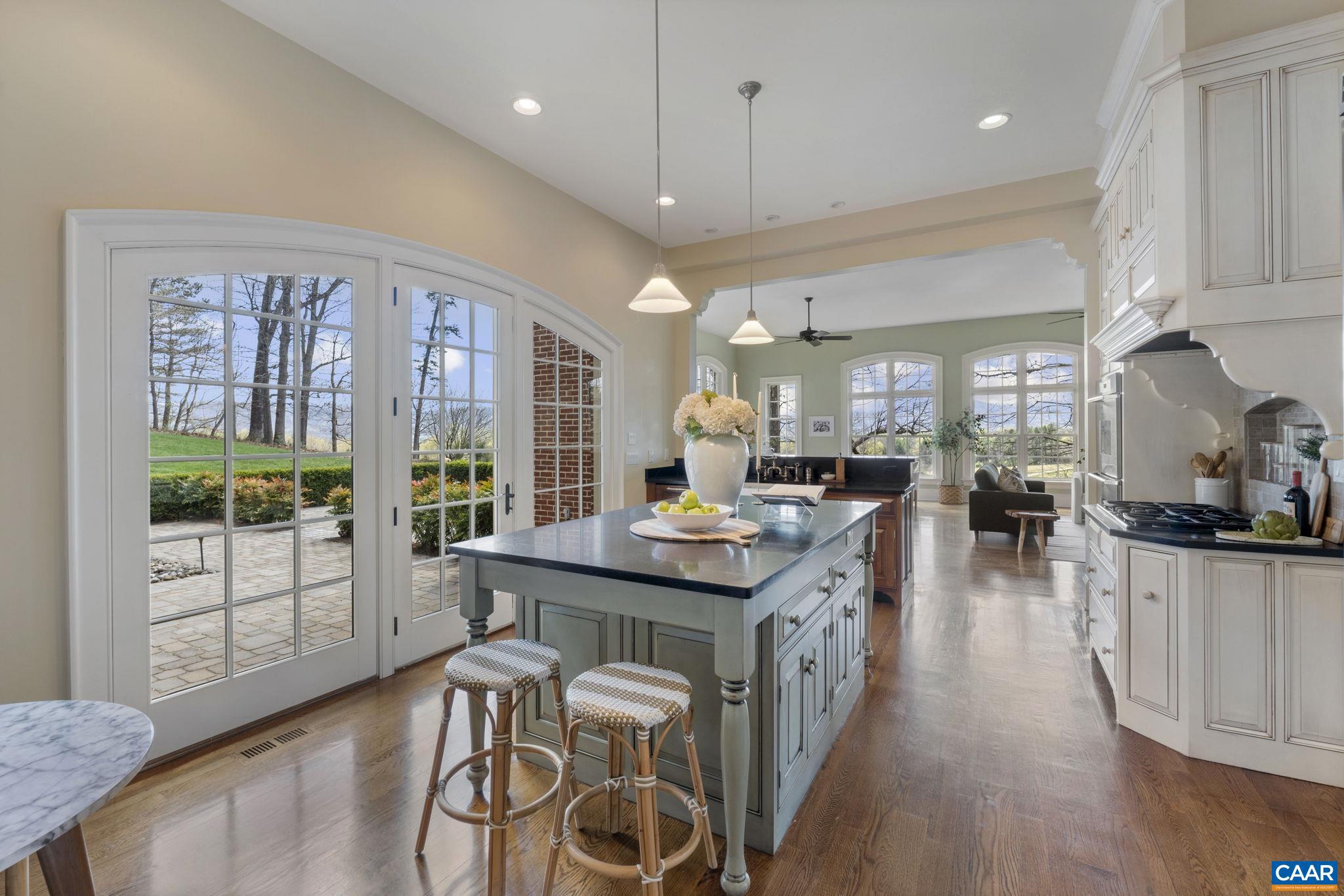 BLUE SPRINGS FARM - Residential