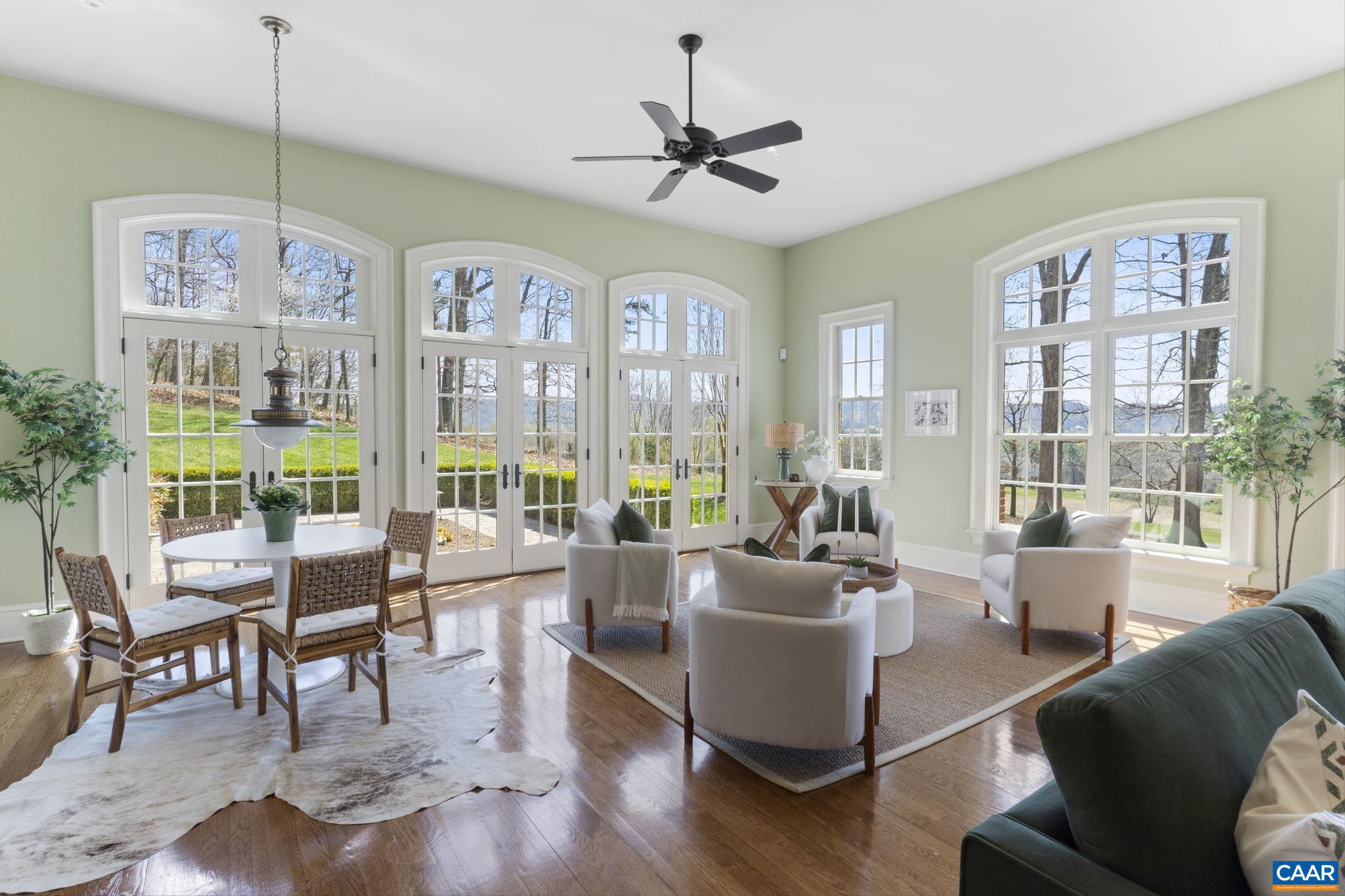 BLUE SPRINGS FARM - Residential