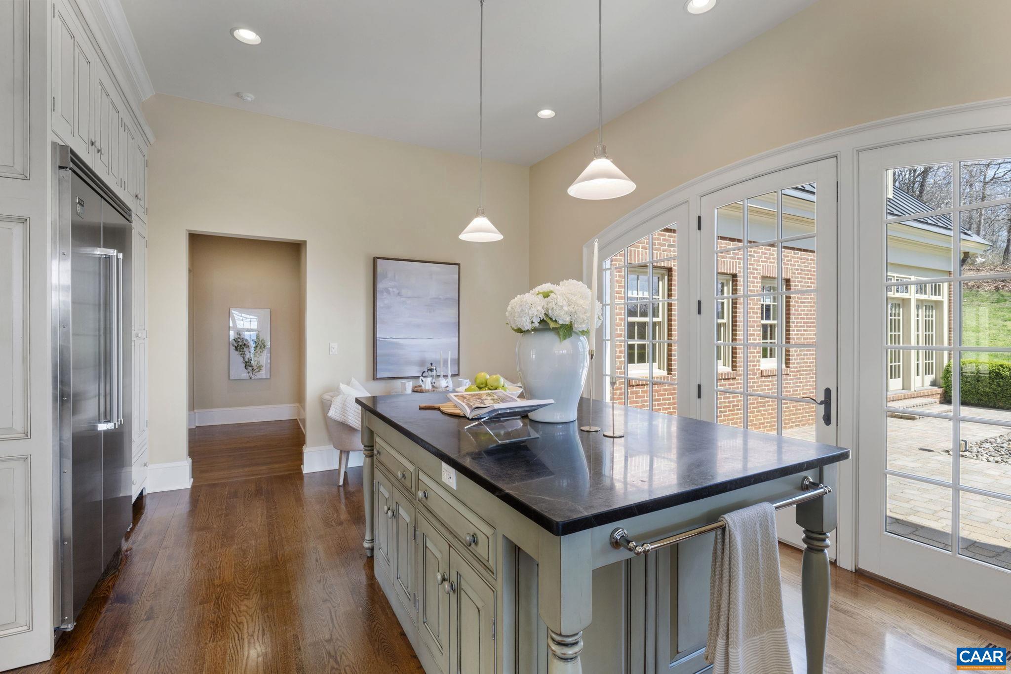 BLUE SPRINGS FARM - Residential