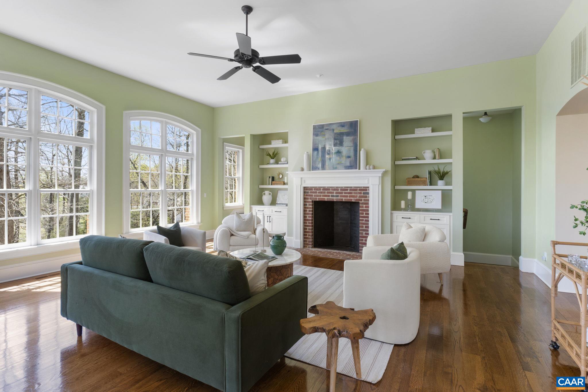 BLUE SPRINGS FARM - Residential