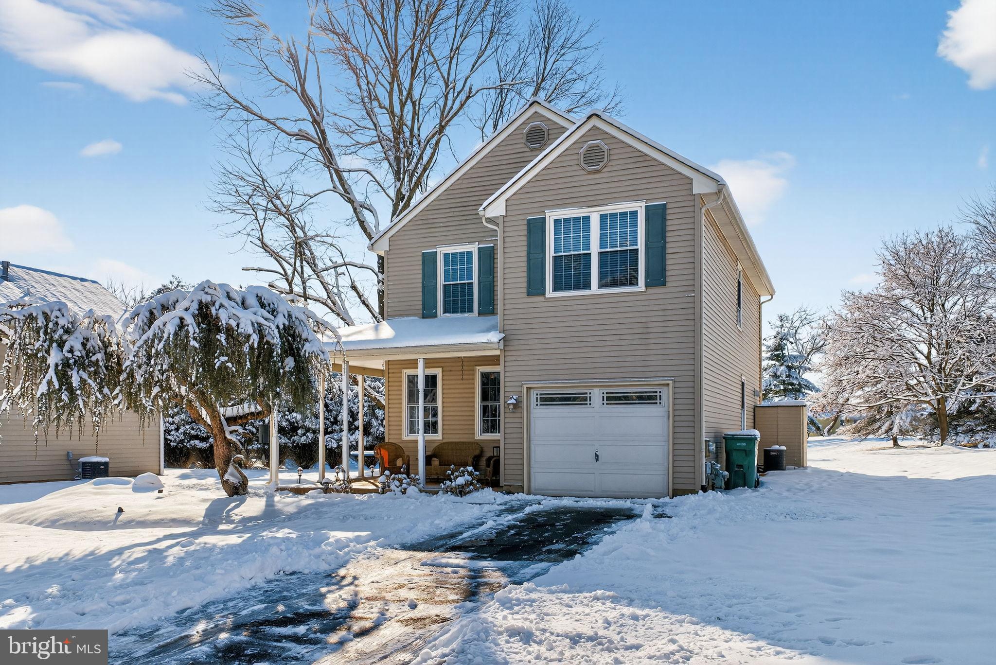 COUNTRY BEND - Residential