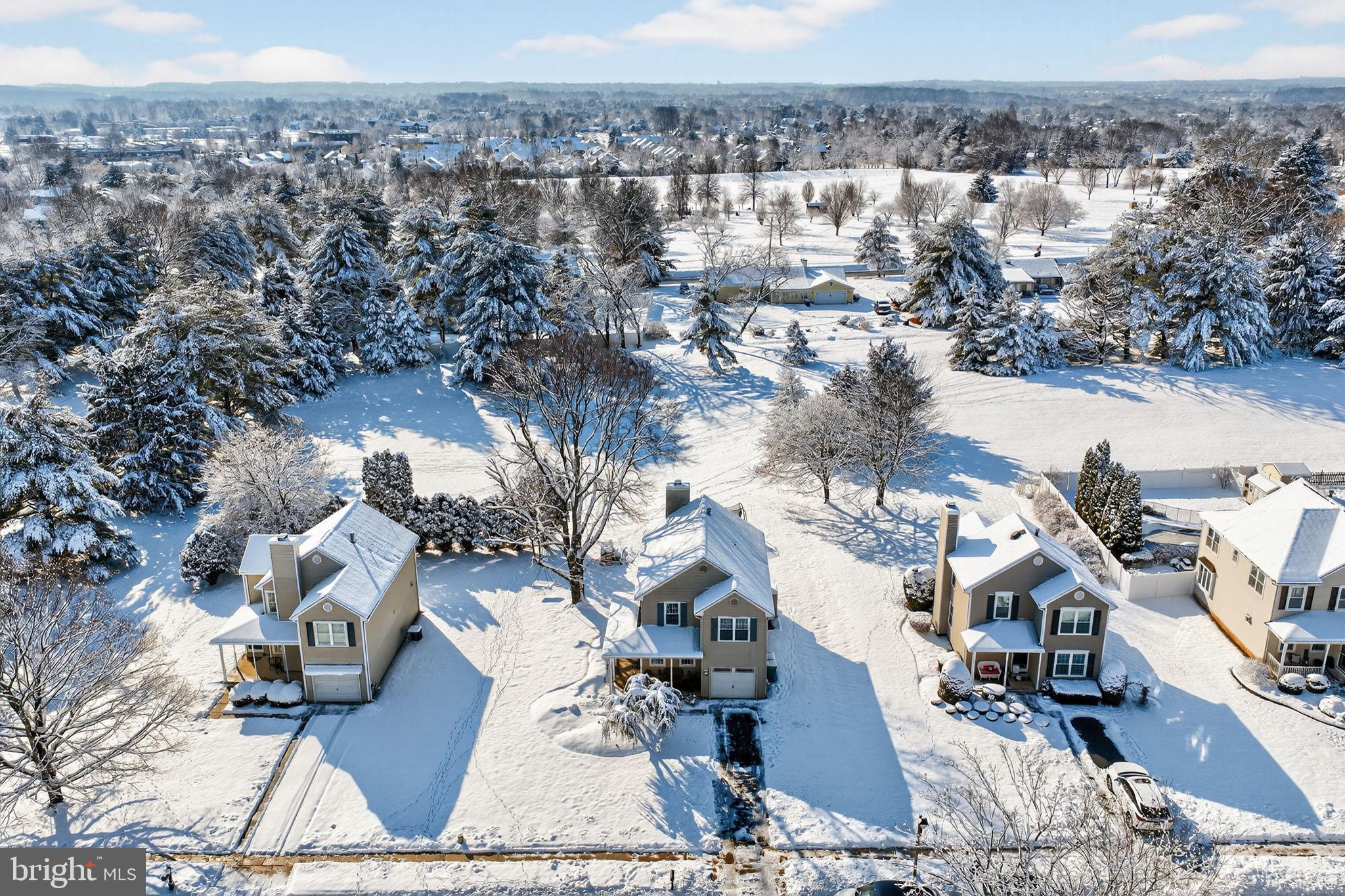 COUNTRY BEND - Residential