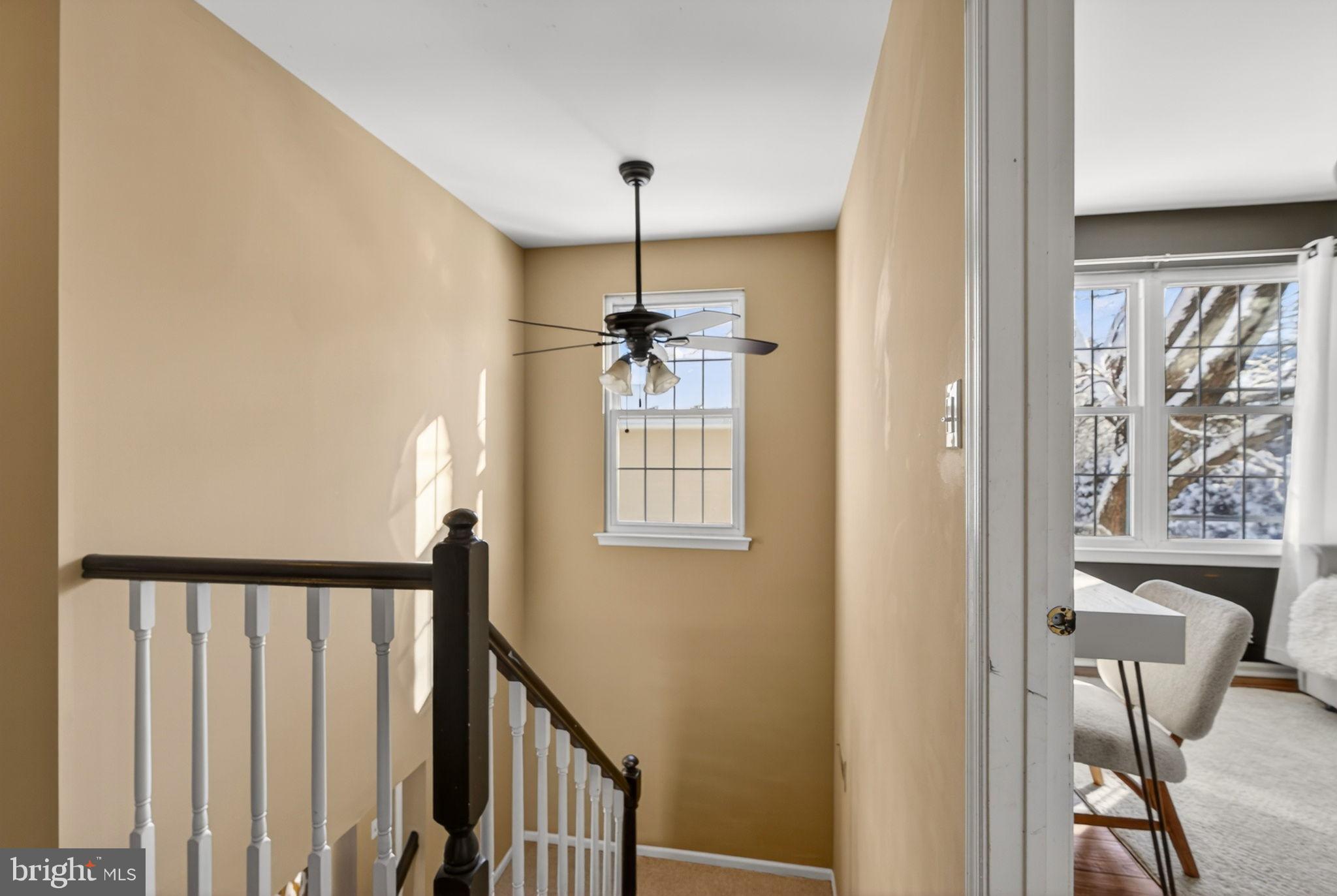 COUNTRY BEND - Residential