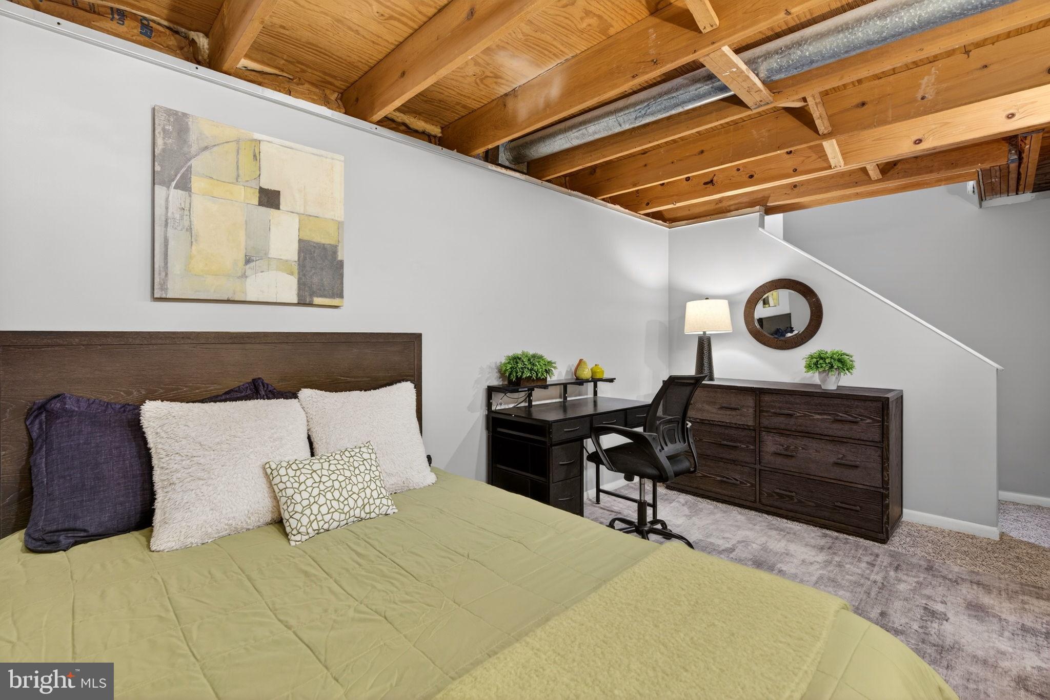 COUNTRY BEND - Residential