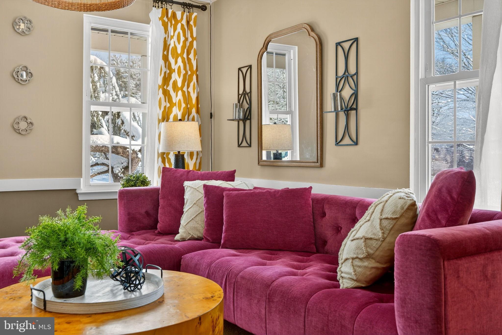 COUNTRY BEND - Residential