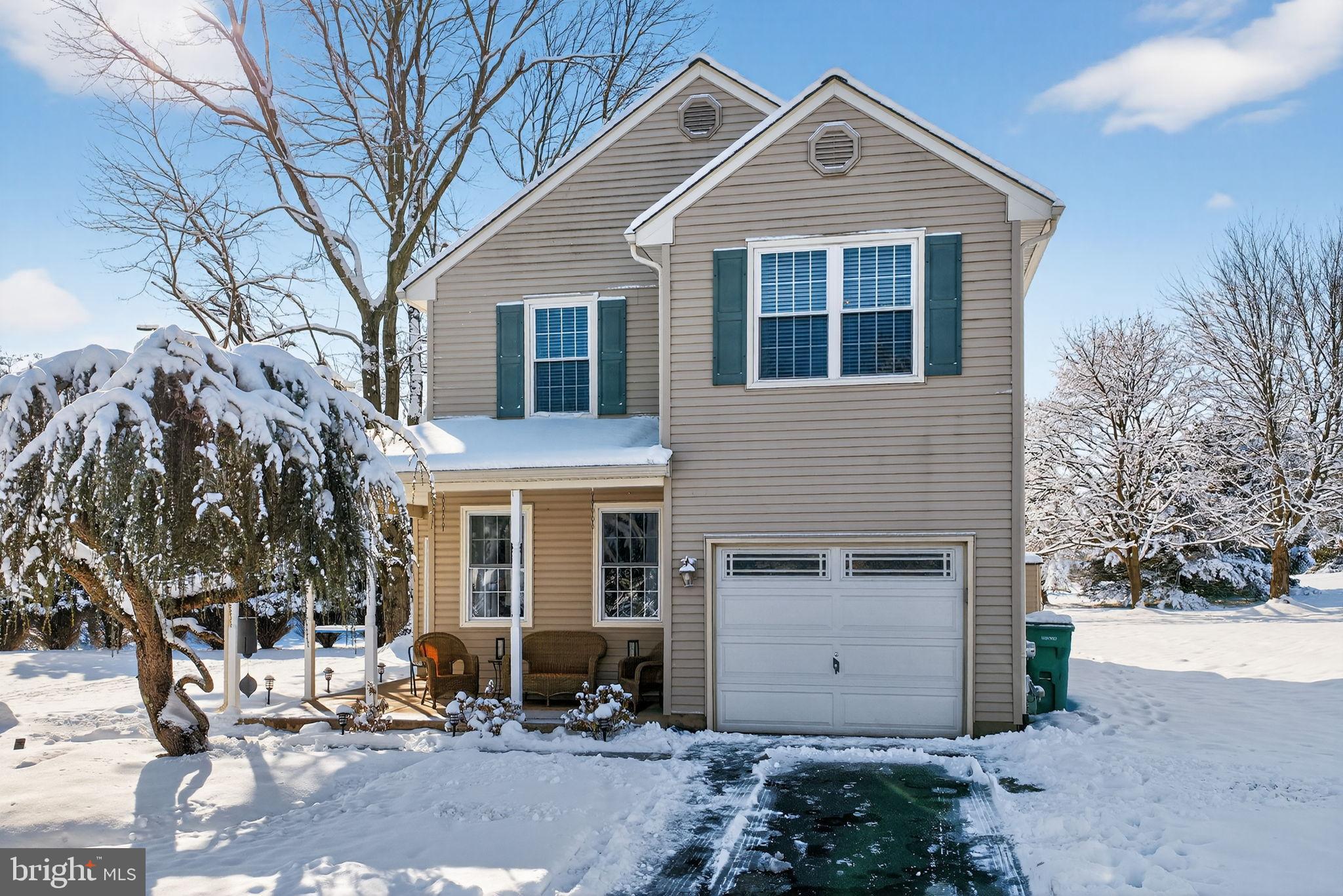 COUNTRY BEND - Residential