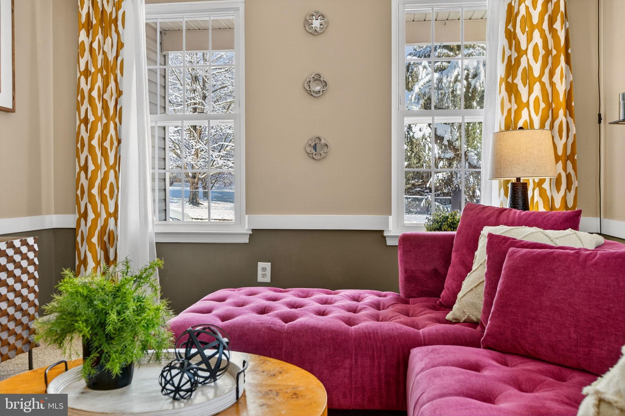 COUNTRY BEND - Residential