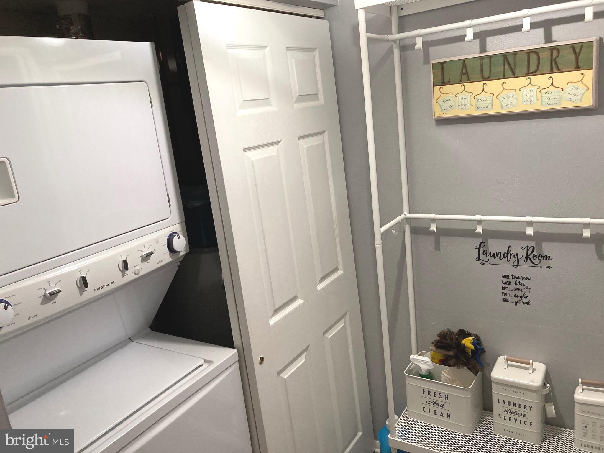 WOODMONT NORTH - Residential