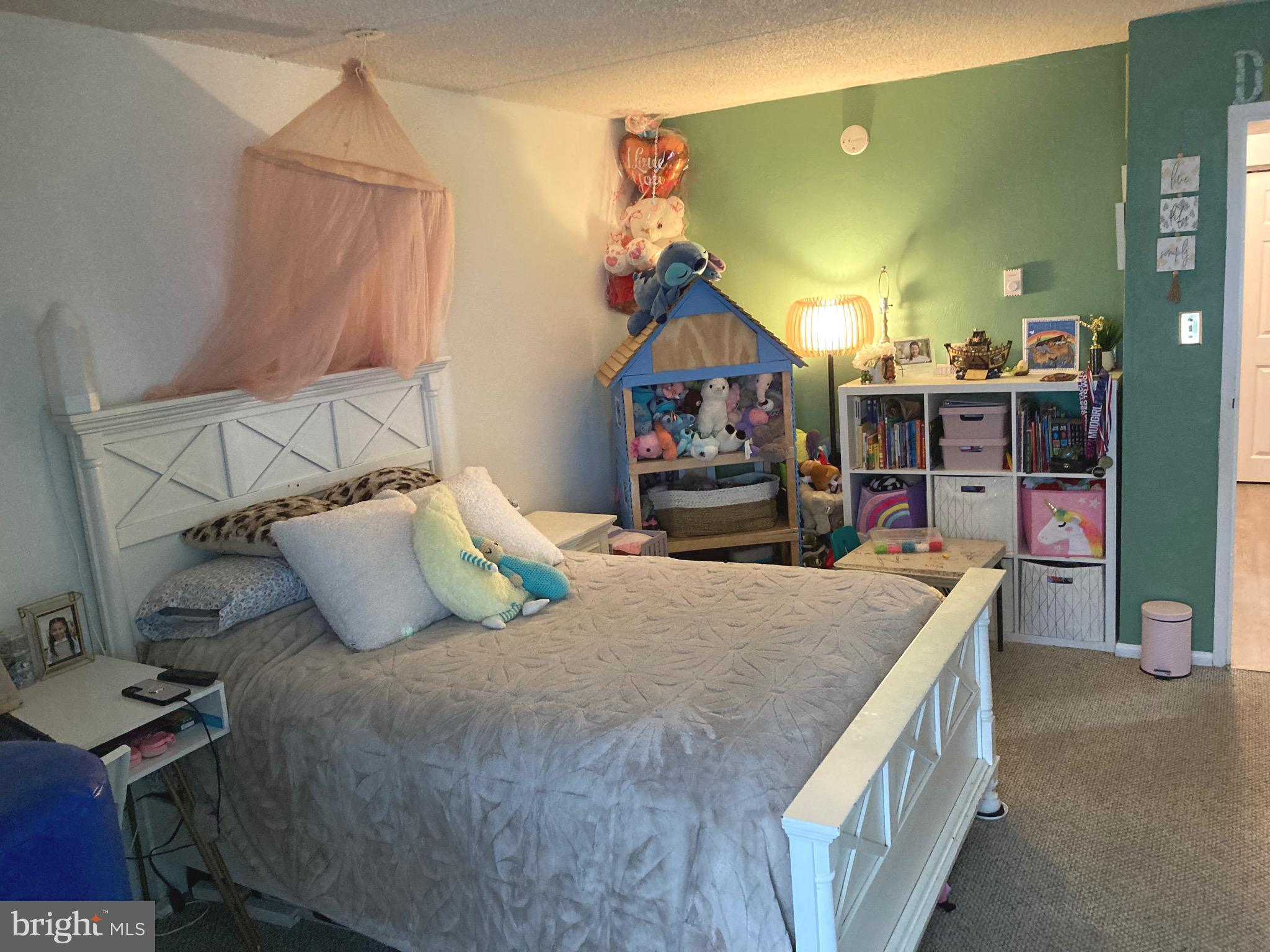 WOODMONT NORTH - Residential