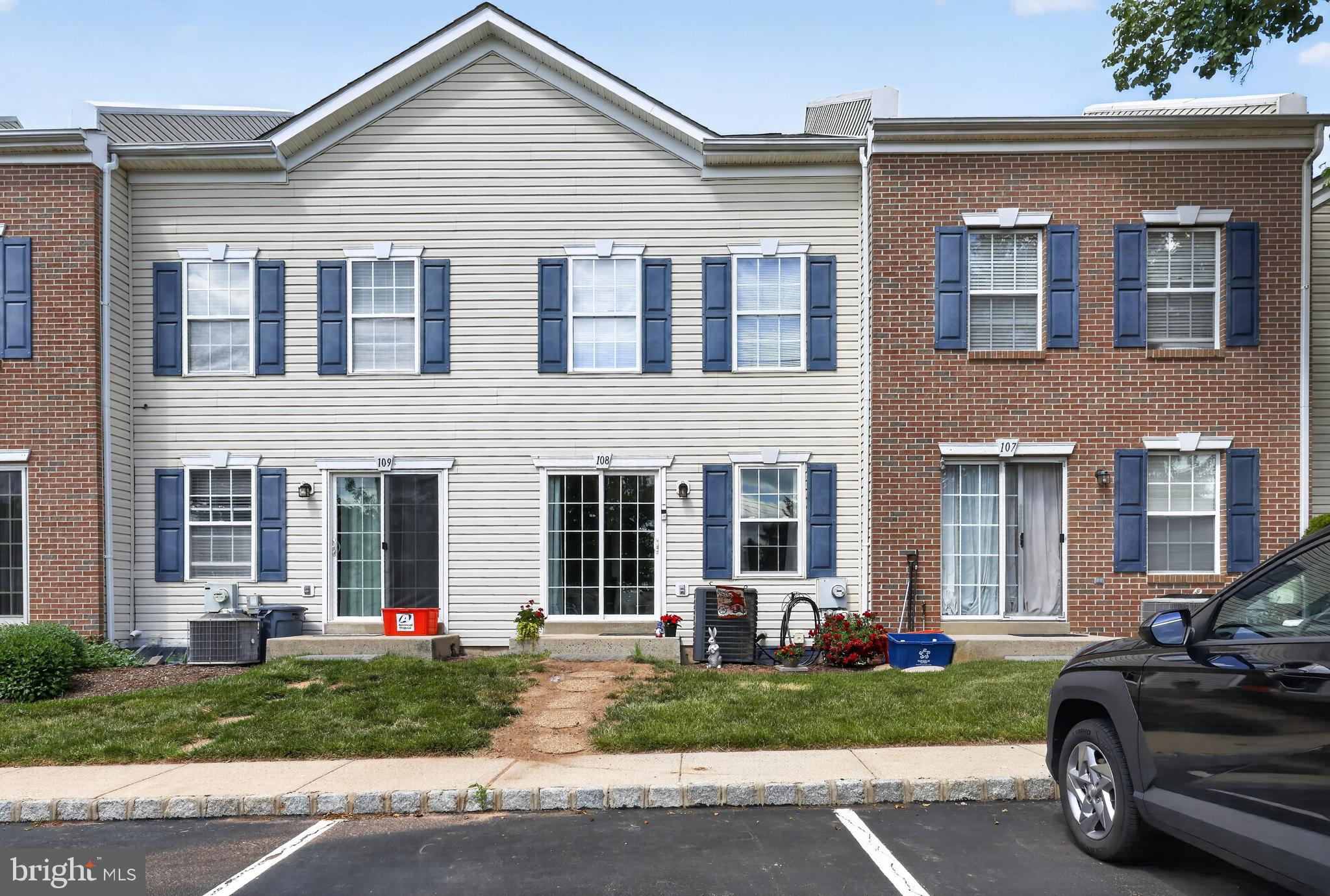 108 DURHAM COURT