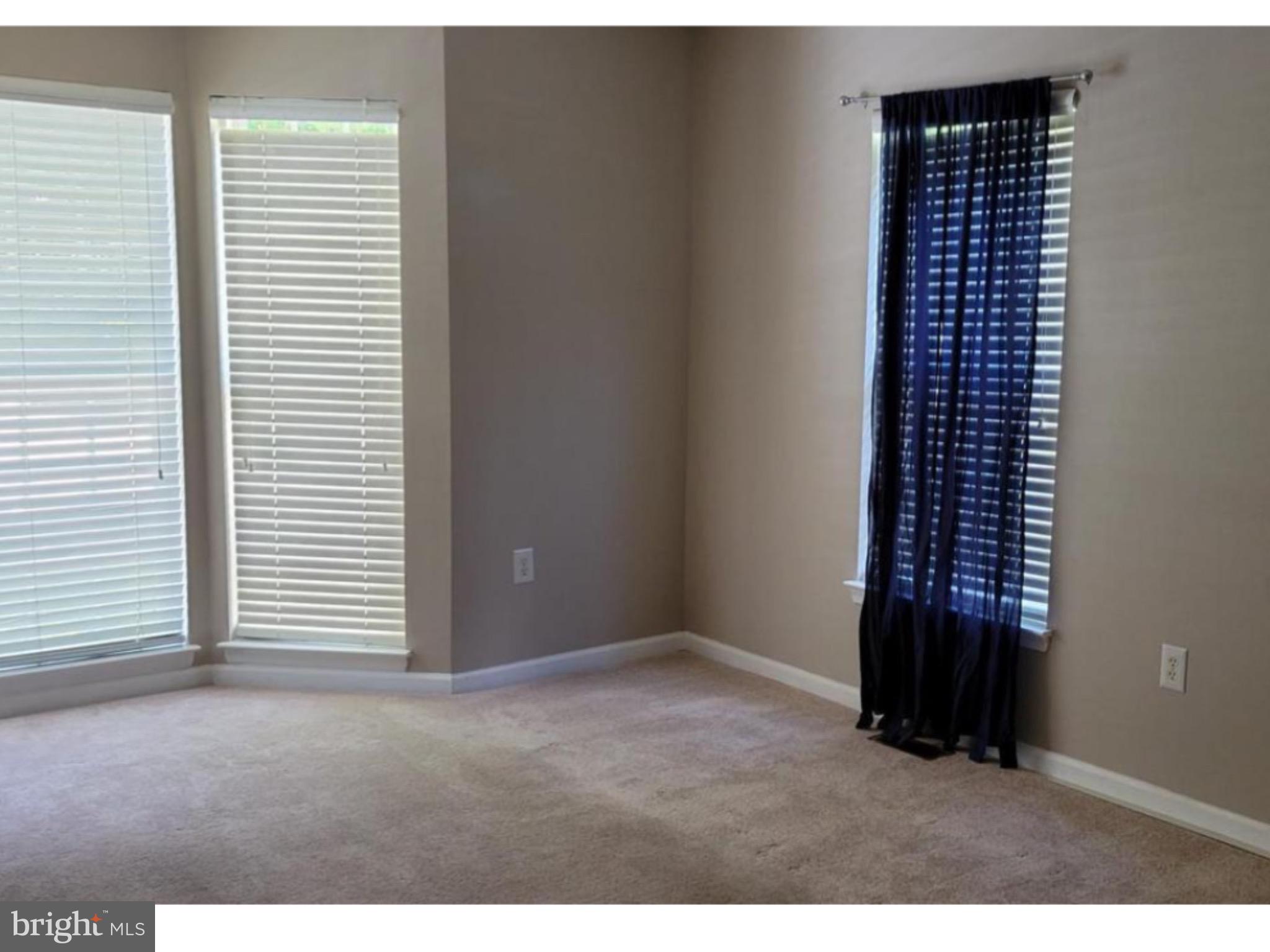 SEVEN OAKS - Residential Lease