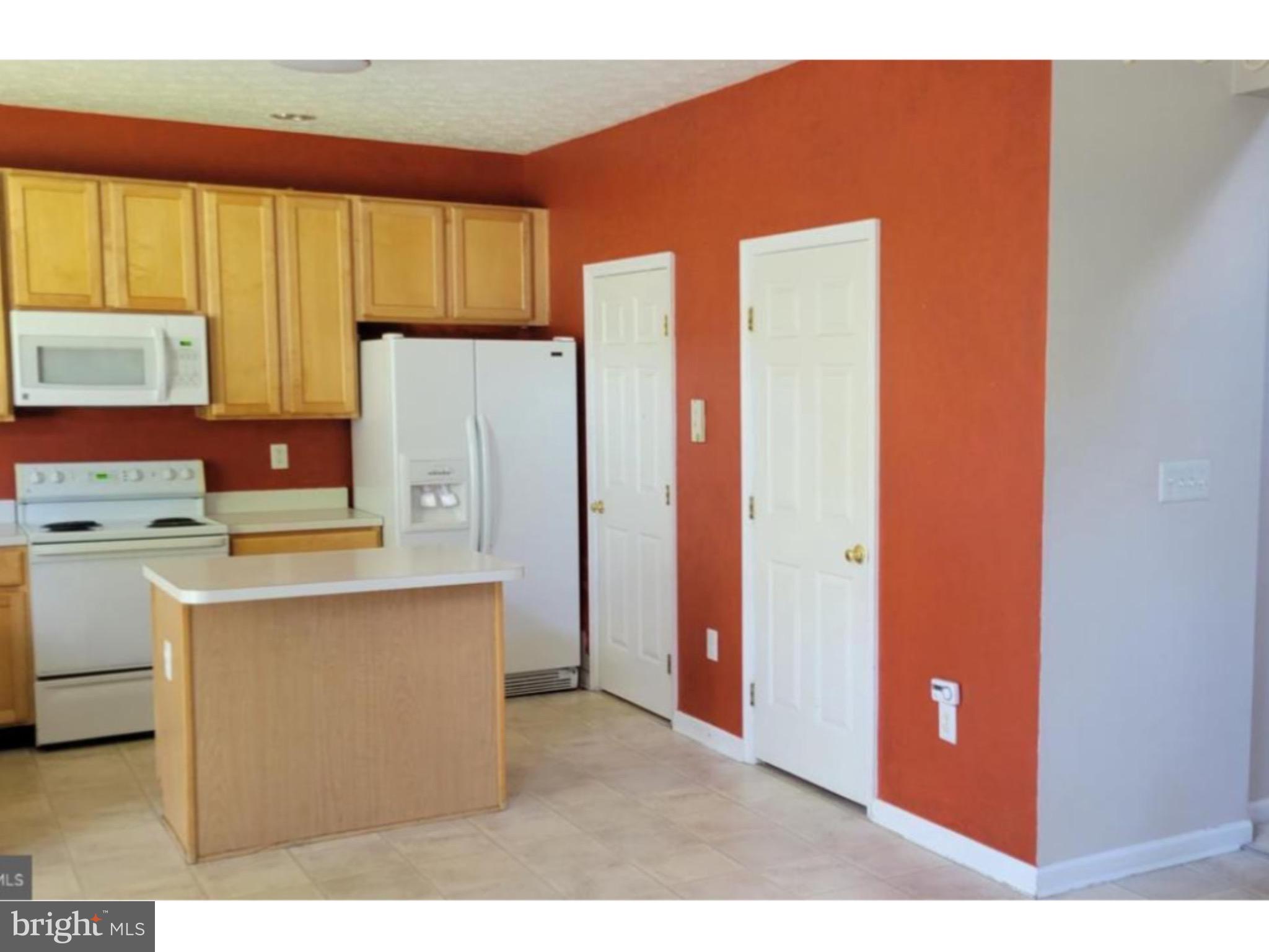 SEVEN OAKS - Residential Lease