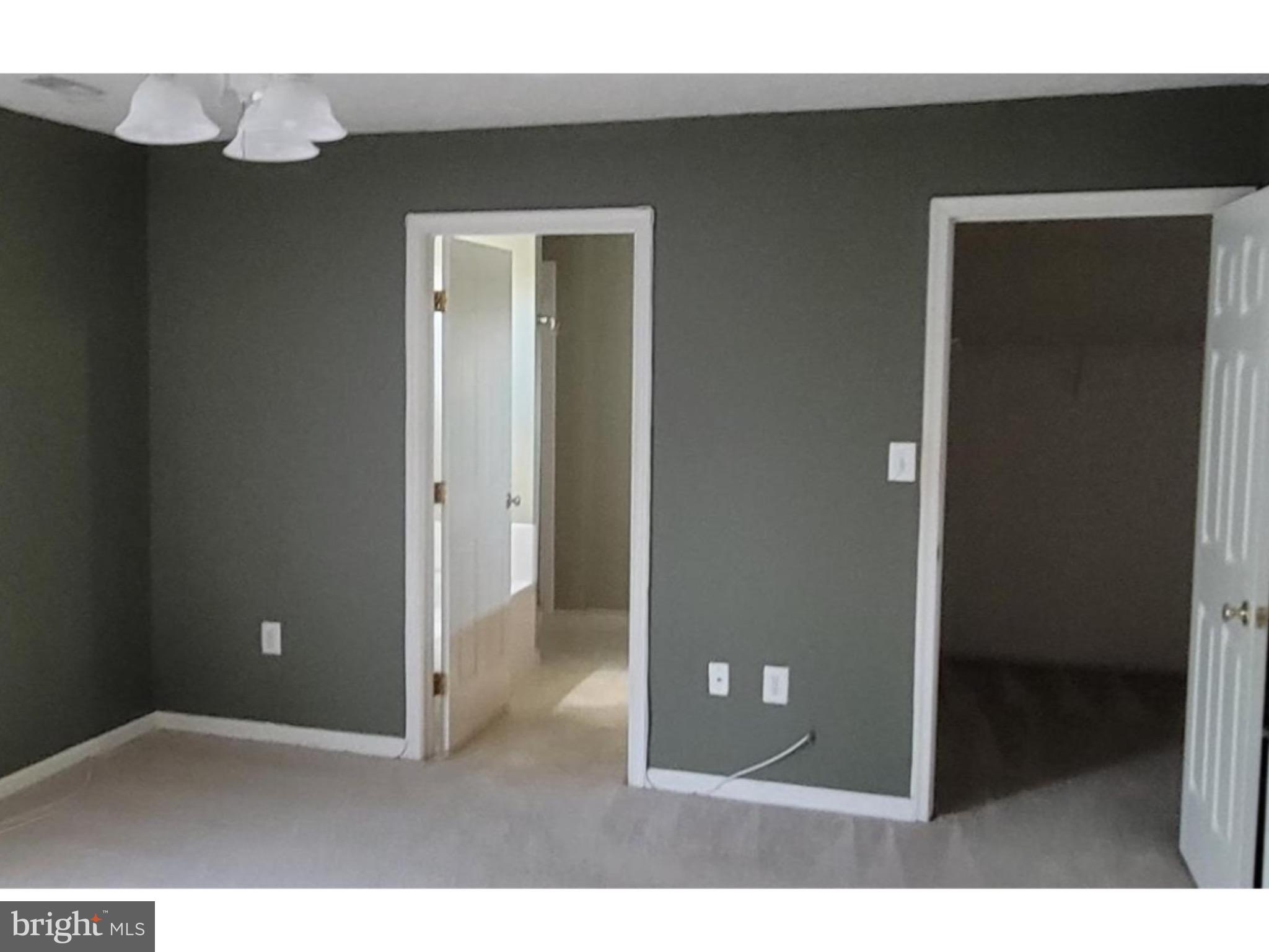 SEVEN OAKS - Residential Lease