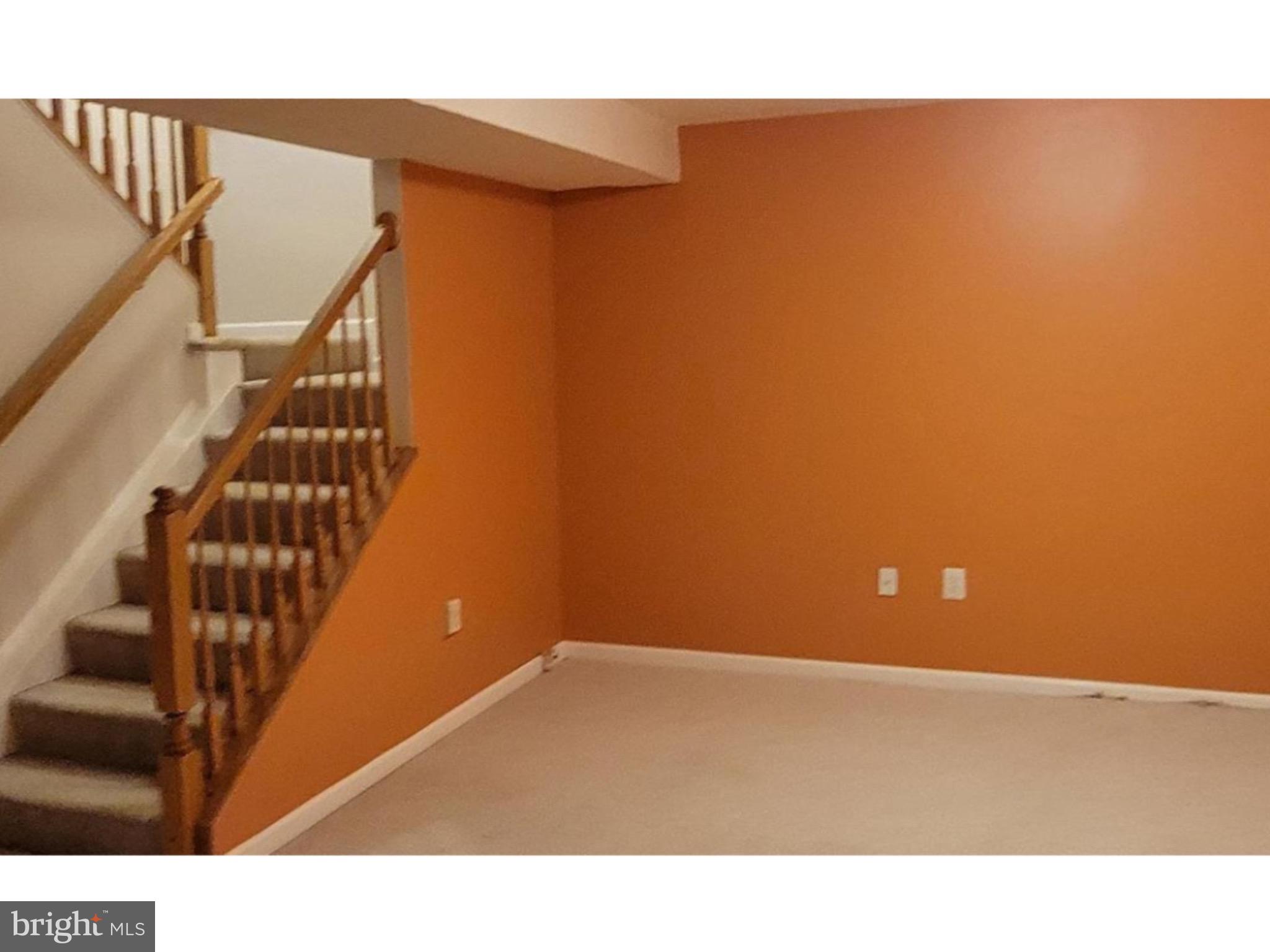 SEVEN OAKS - Residential Lease