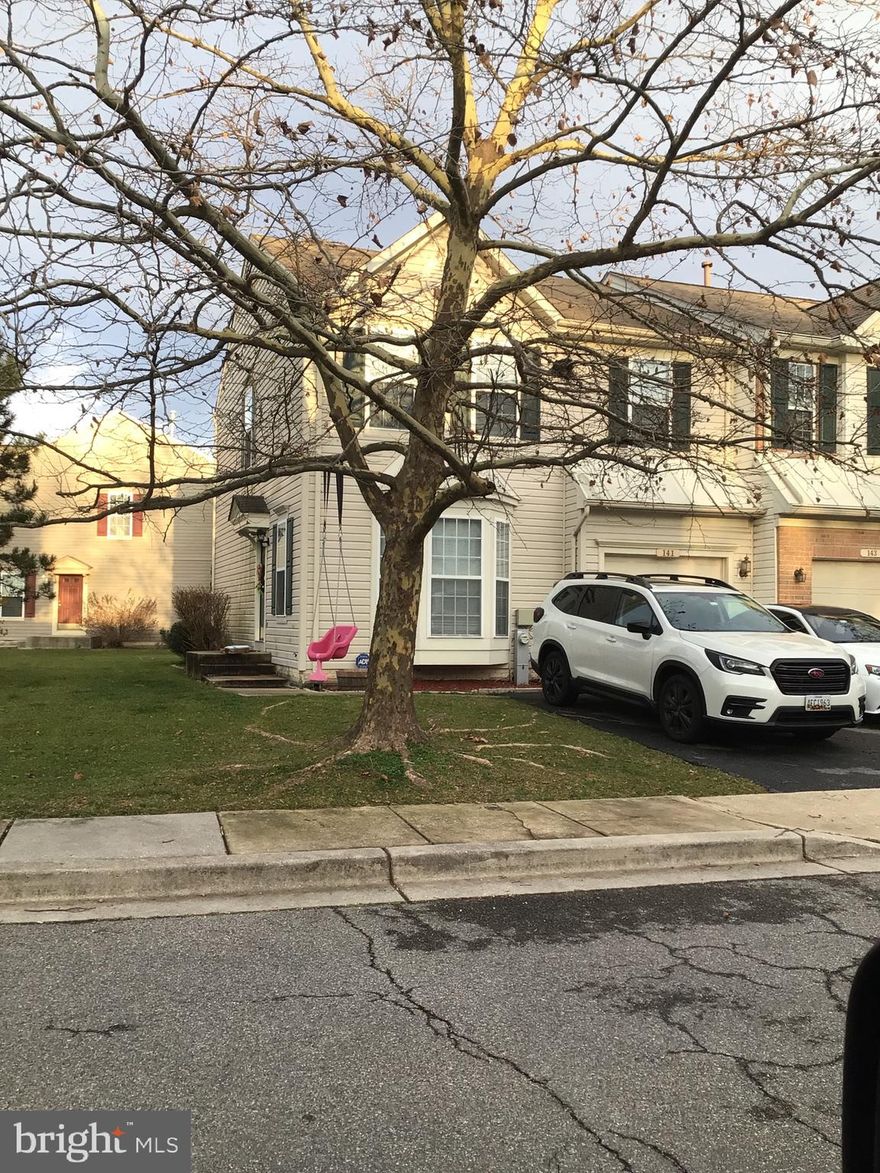 Very Spacious 4 bedroom 3 bath duplex in Seven Oaks Community. Close to Ft Meade and Arundel Mills. Easy access to all major travel routes 95/97/295/301/495/695. A lot of square footage for the price. Boast country kitchen with sunroom addition. Available on 1 February.