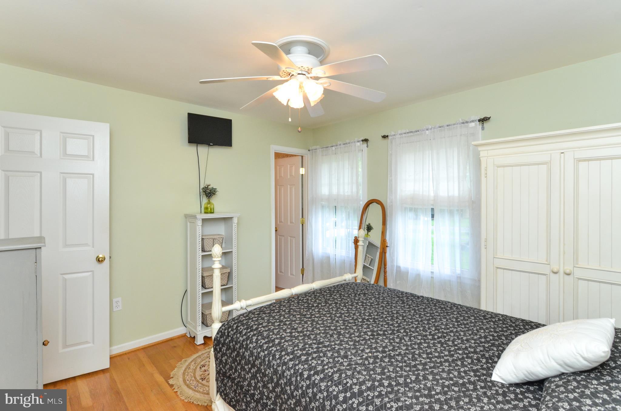 POTOMAC SHORES - Residential