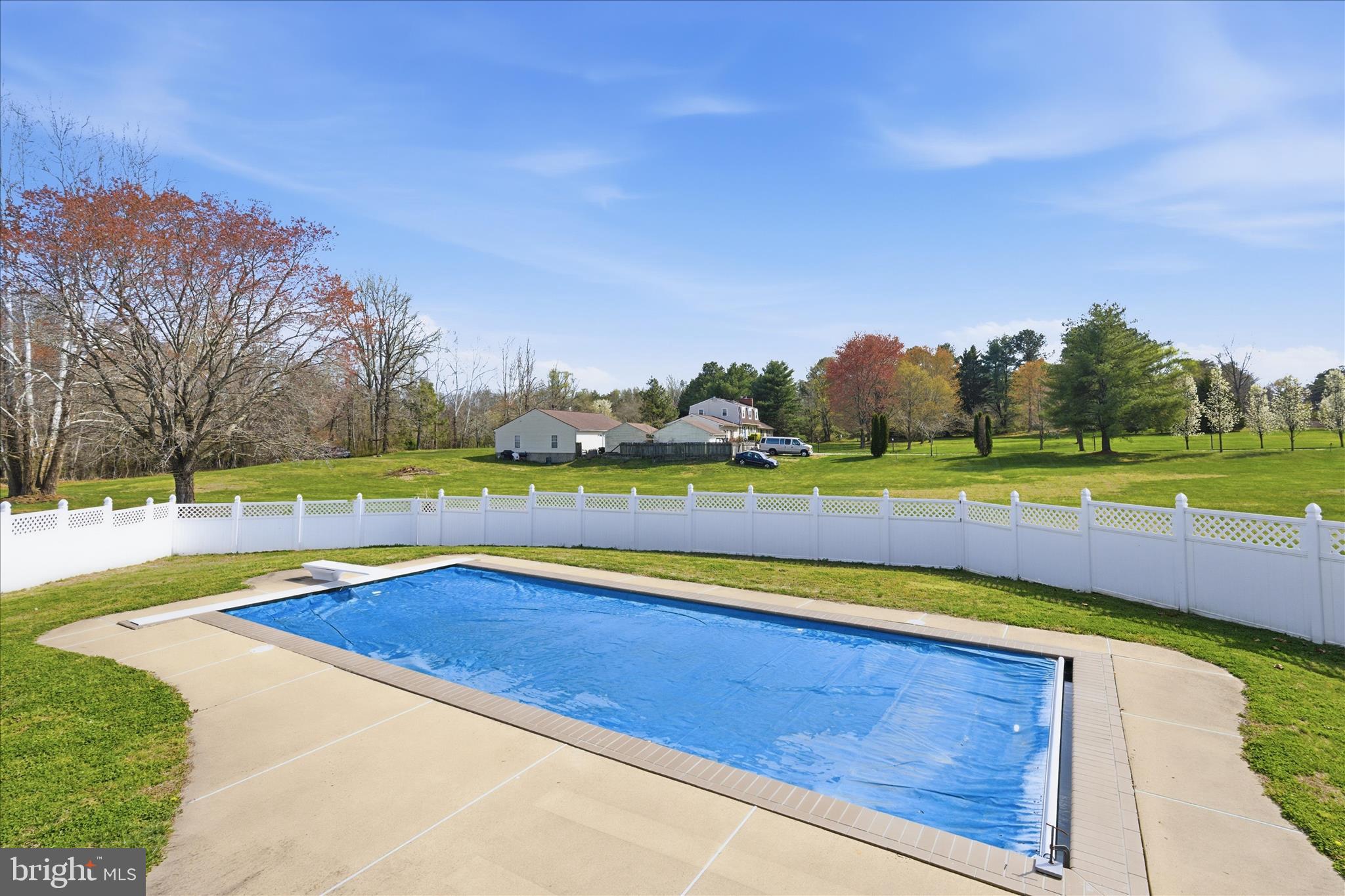 OLDE OAK FARM - Residential
