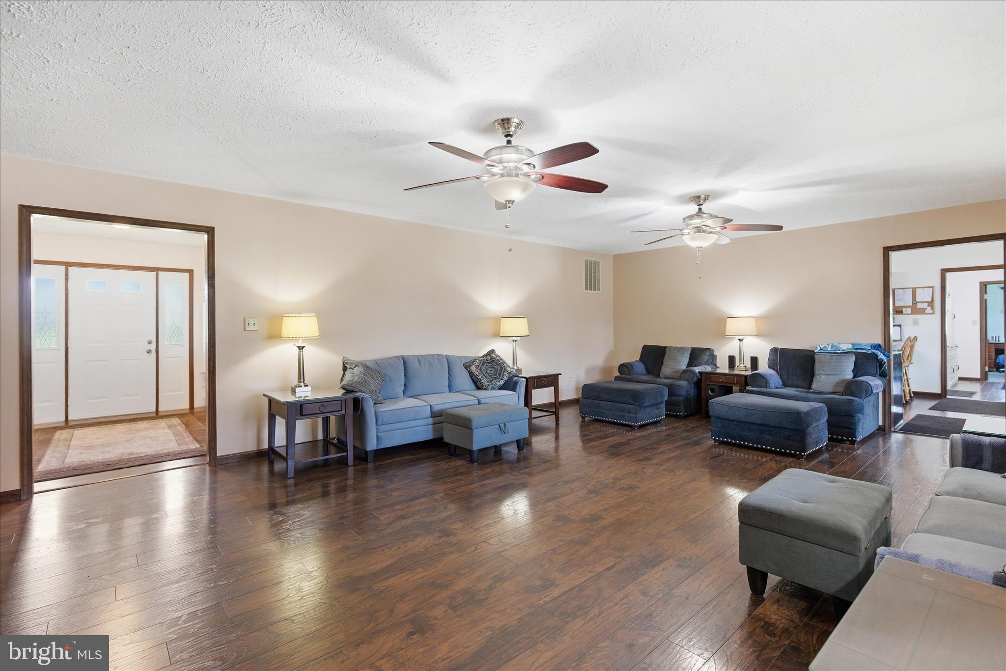 OLDE OAK FARM - Residential