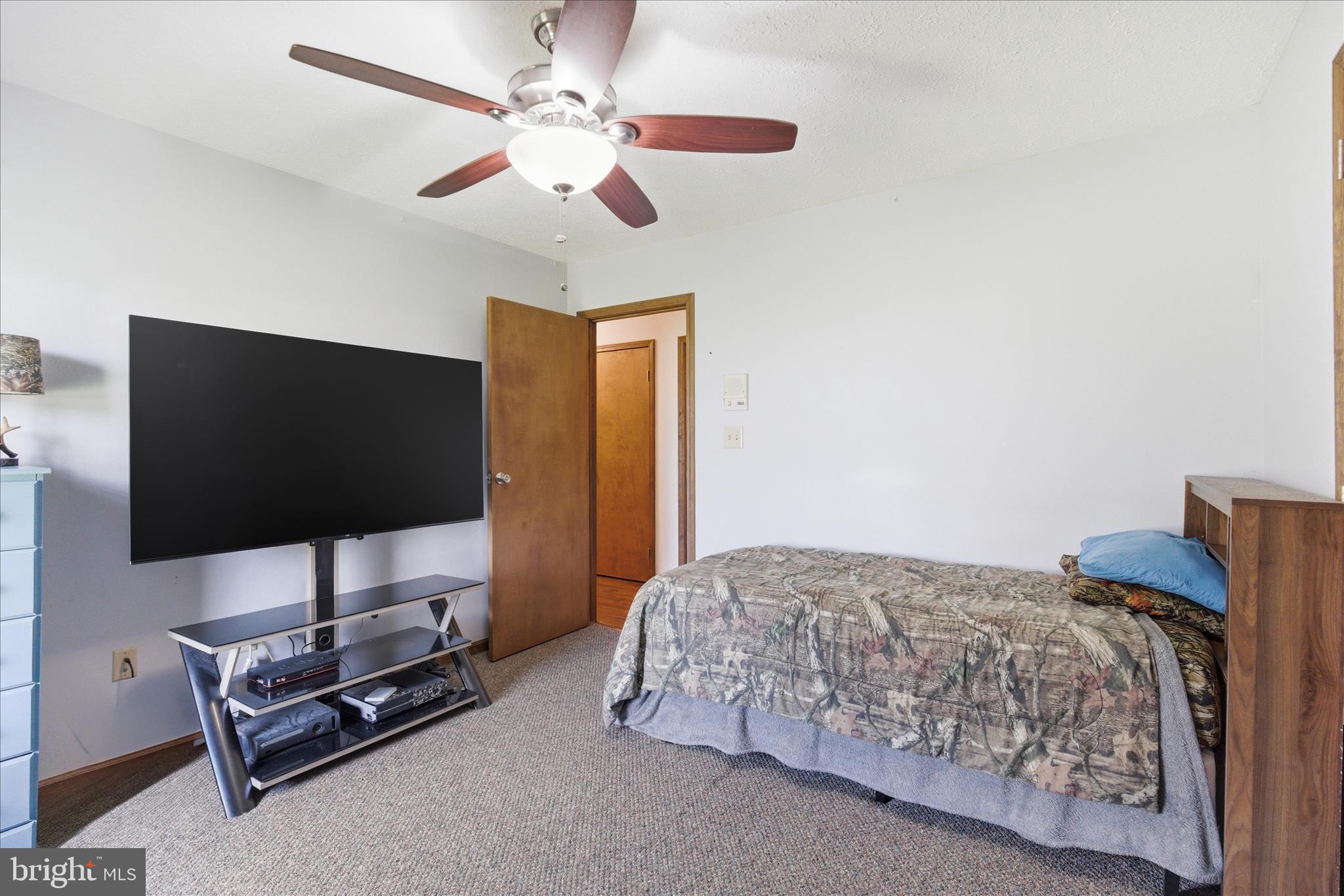 OLDE OAK FARM - Residential