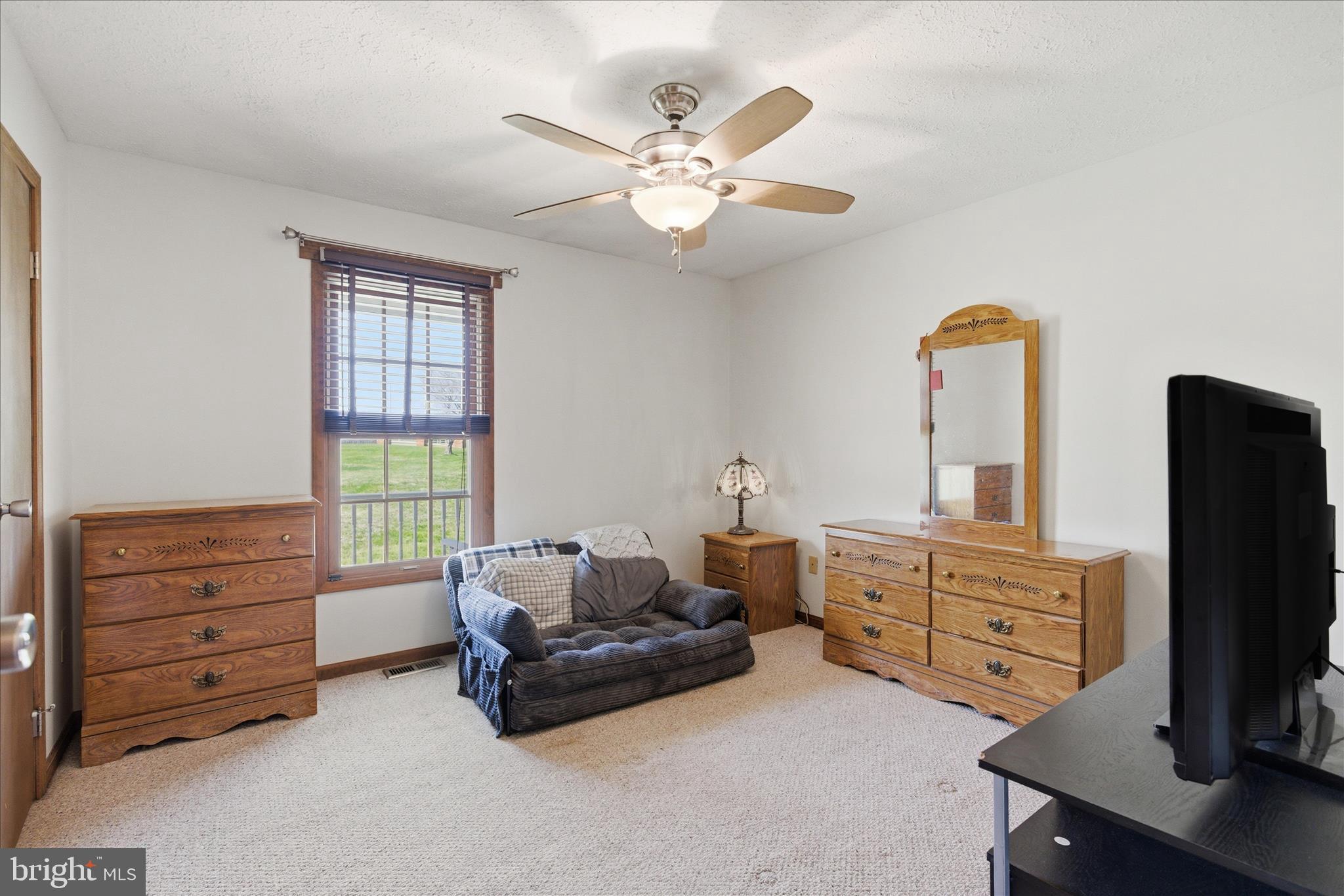 OLDE OAK FARM - Residential