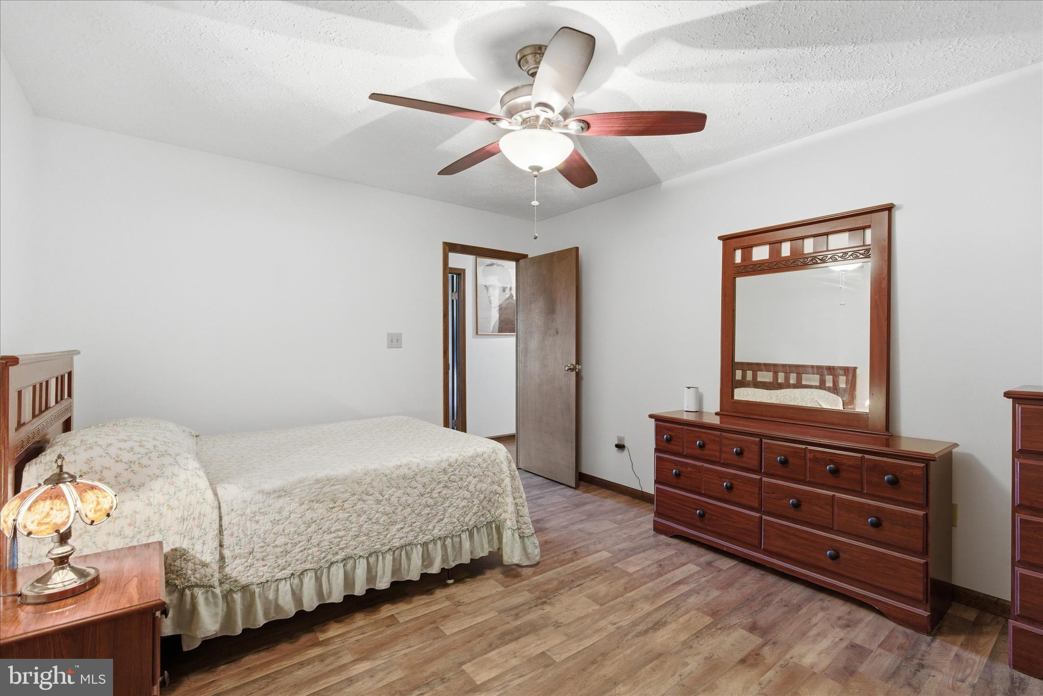 OLDE OAK FARM - Residential