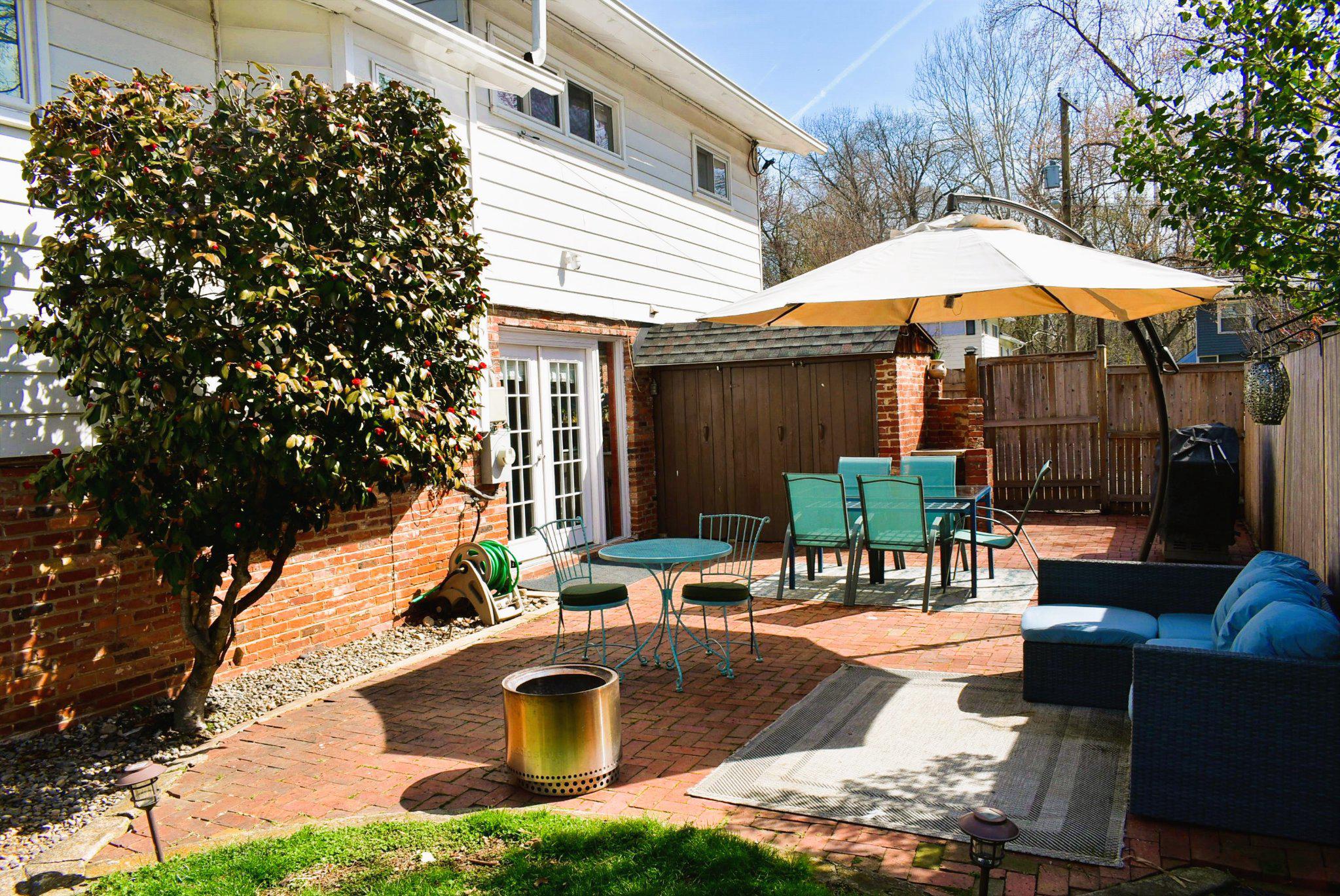 304 TWINBROOK PARKWAY