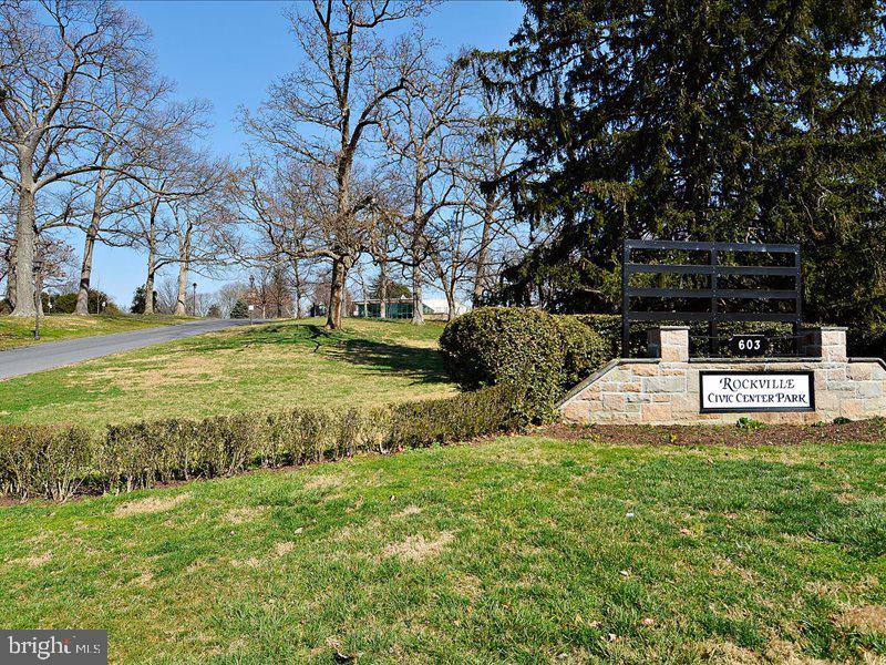 TWINBROOK FOREST - Residential