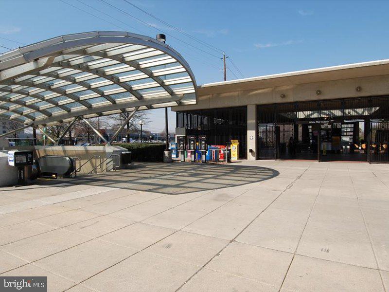 TWINBROOK FOREST - Residential