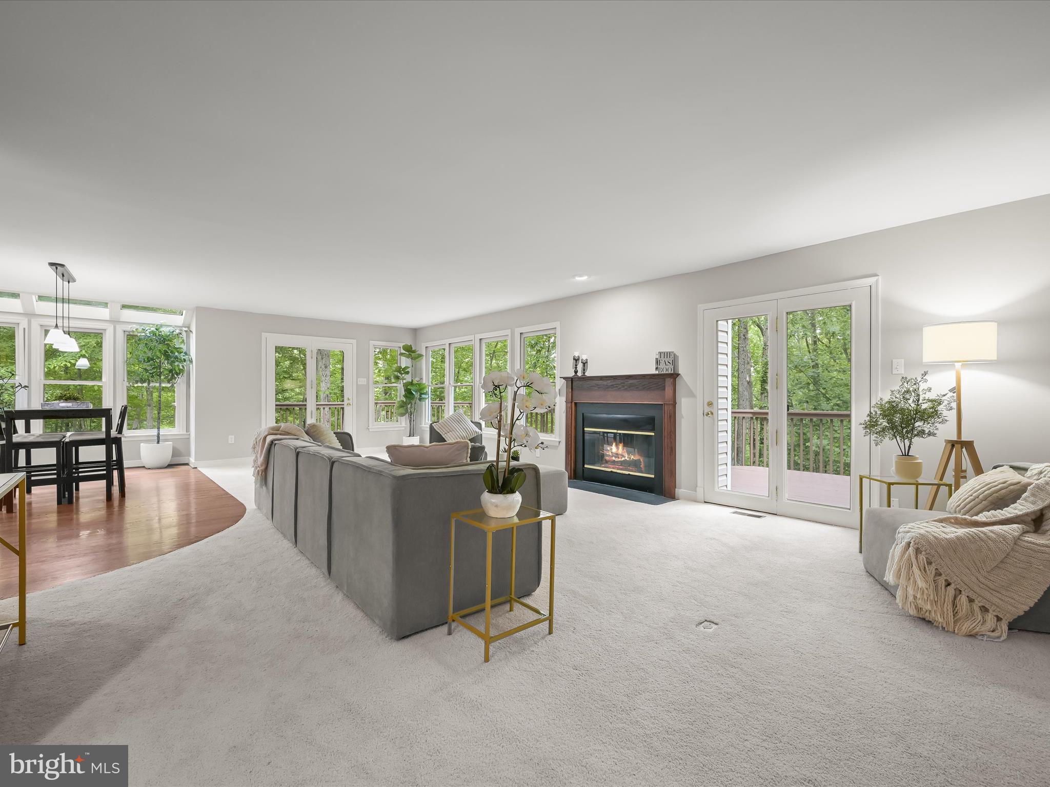 6808 CARAVAN COURT