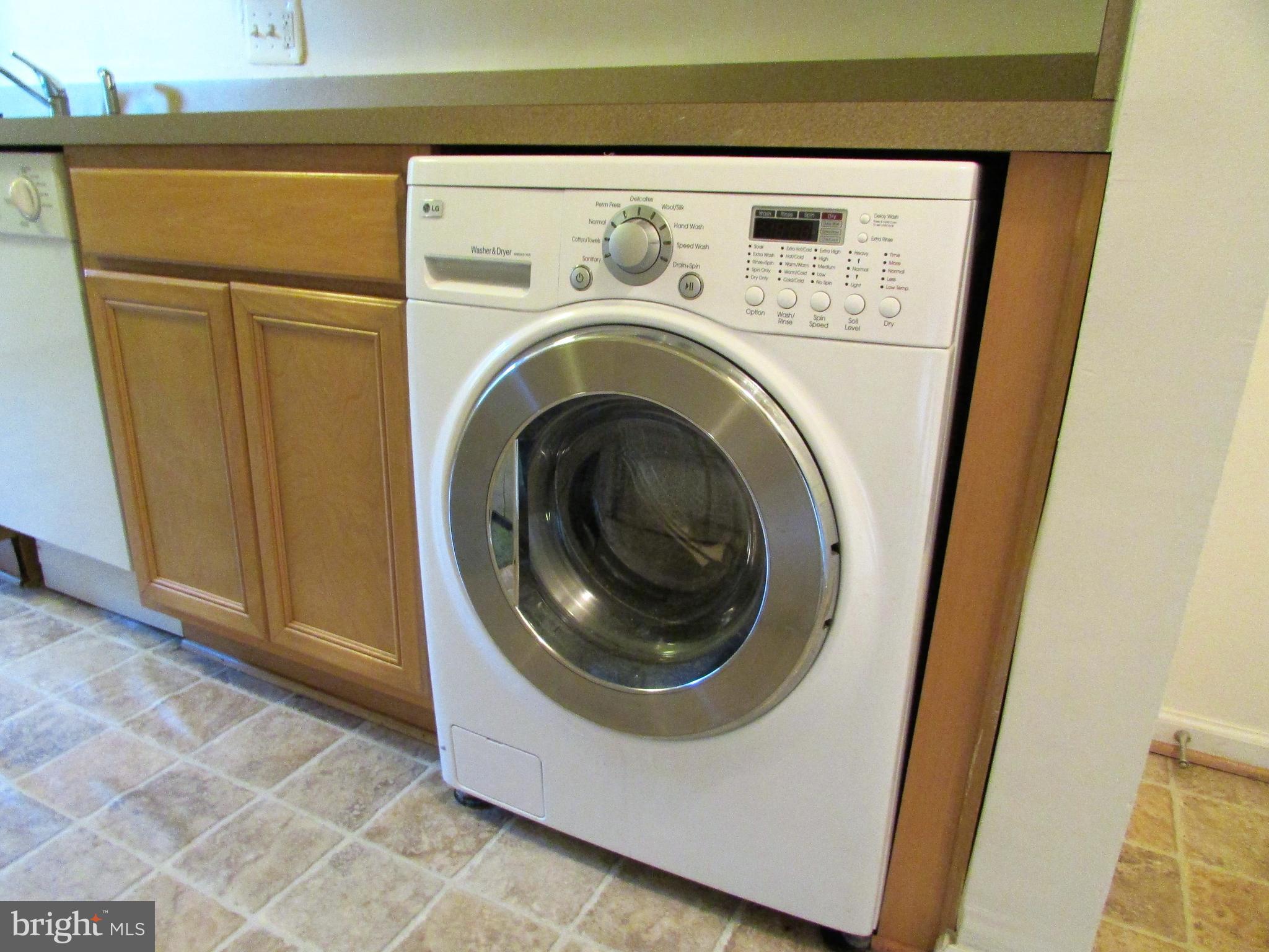 WESTWOOD COMMONS - Residential Lease